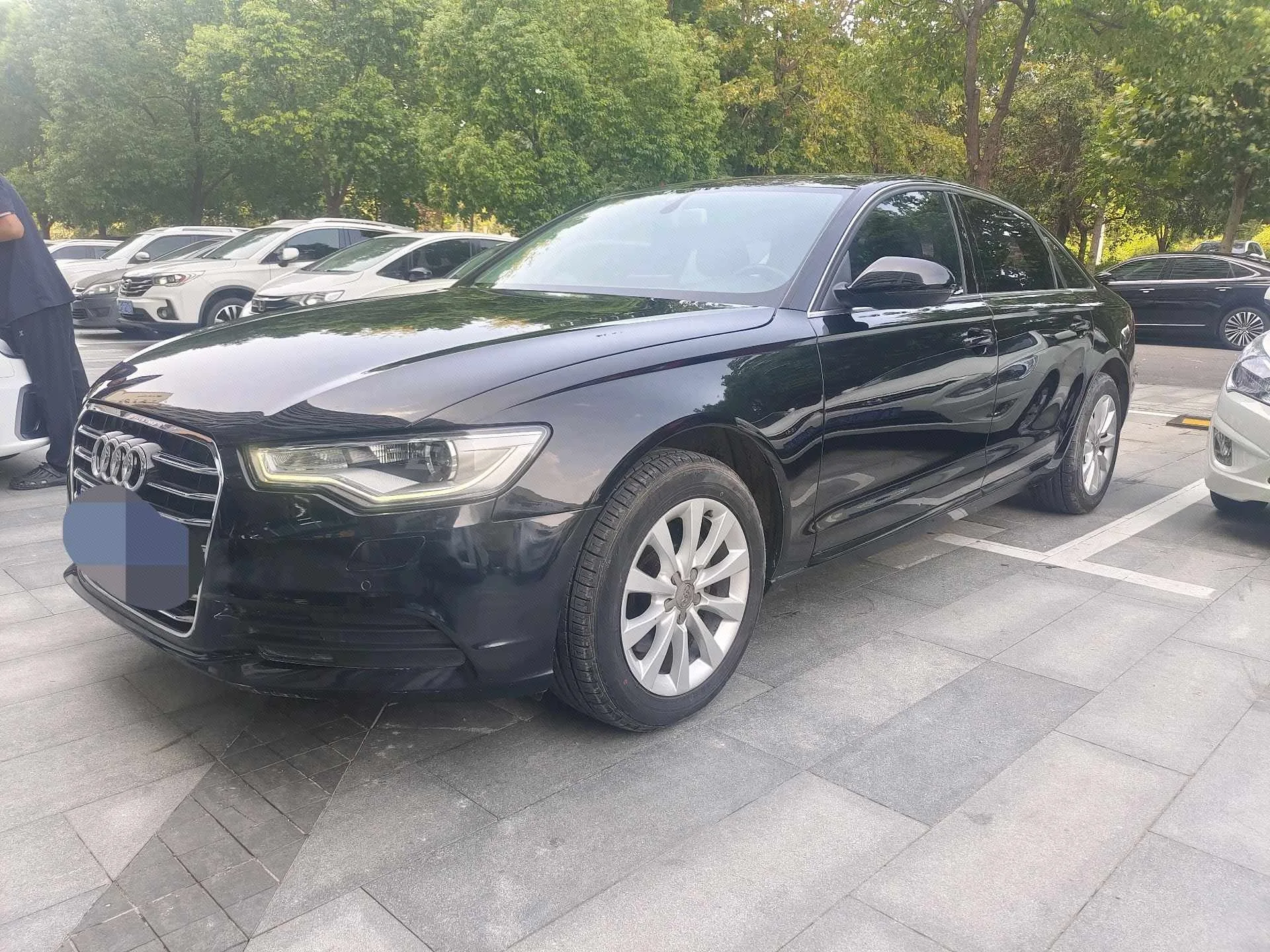 2015 Audi A6L TFSI Millionth Anniversary Smart Leadership Edition