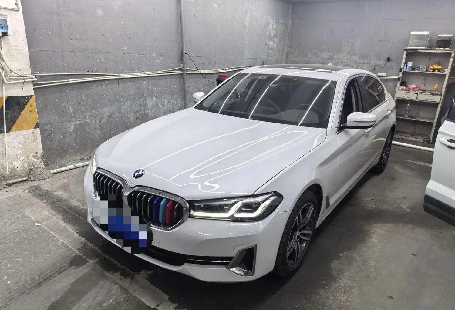 BMW 5 Series 2022 Facelift II 530Li Leading Luxury Package