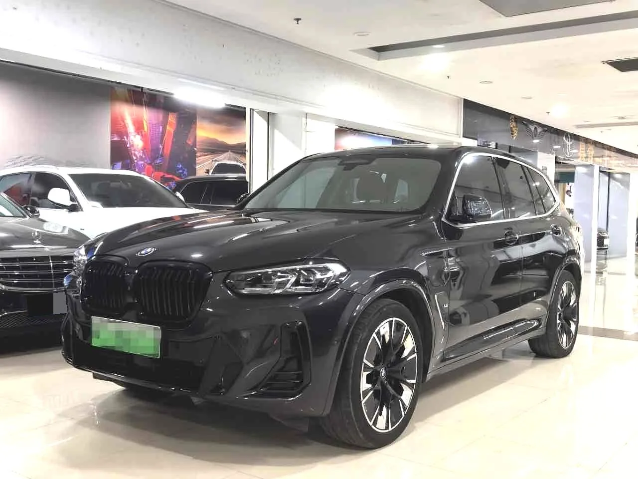 BMW iX3 2022 Leading Edition