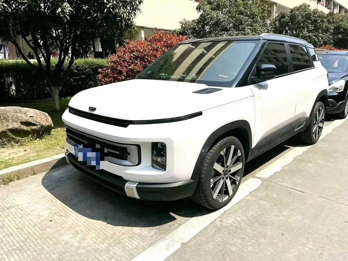 Geely ICON 2023 1.5TD Chocolate Edition