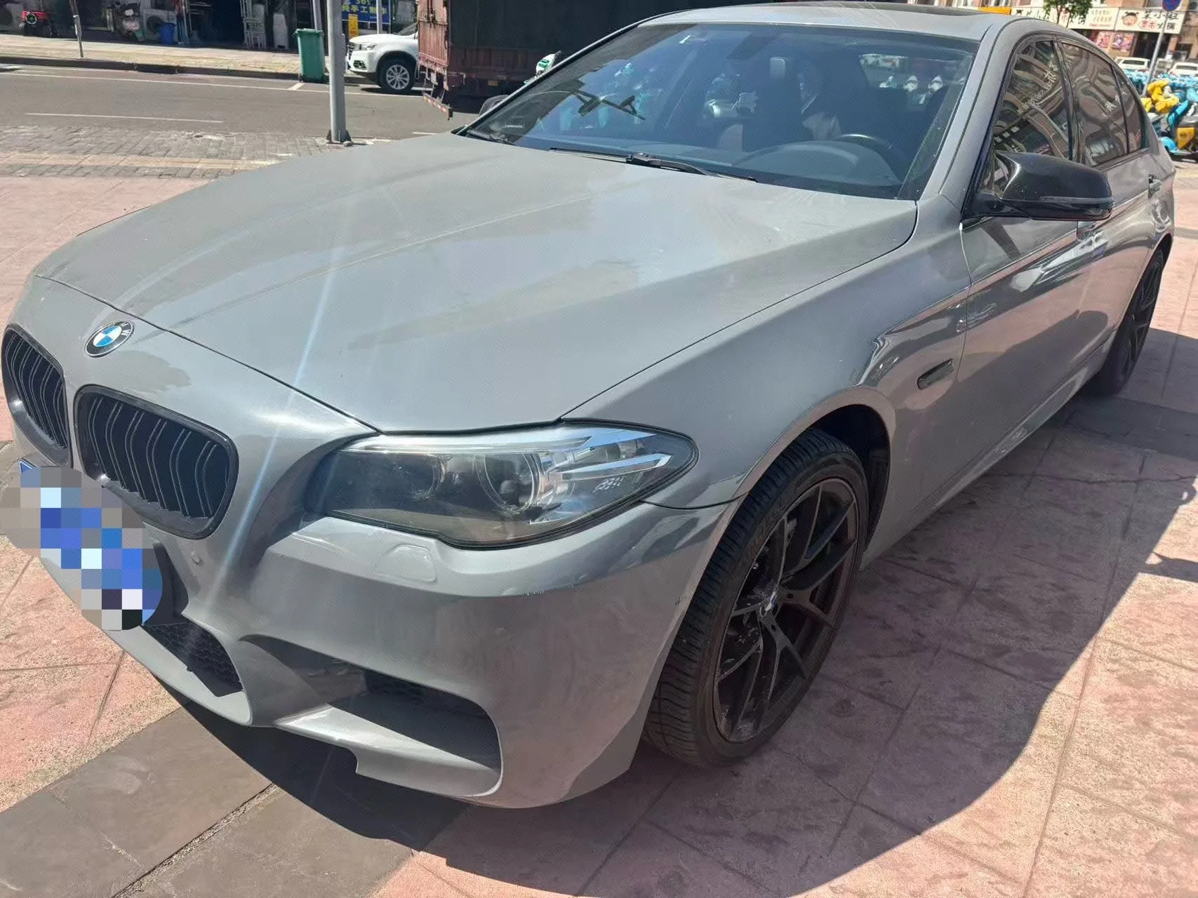 2014 BMW 5 Series 525Li Luxury Design Package