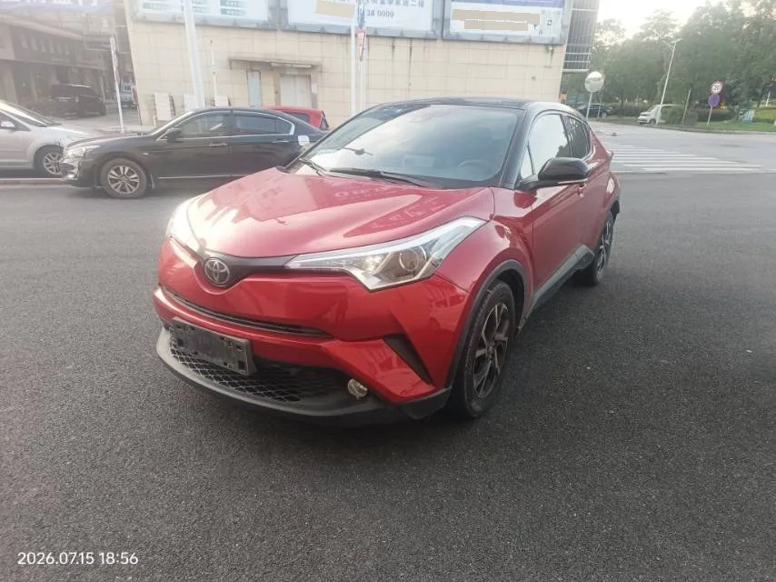 2018 Toyota C-HR 2.0L Leading Sunroof Edition, National V