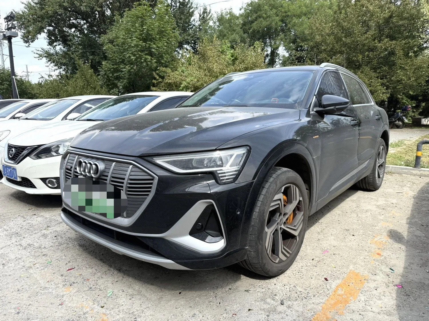 2021 Audi e-tron 50 quattro Premium Edition