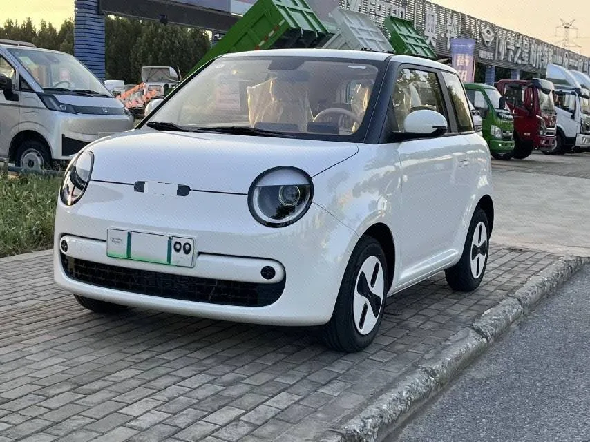 Changan 2026 Lumin Treasure Edition, 205km/h, loves the Mini-Drive, automatic transmission.