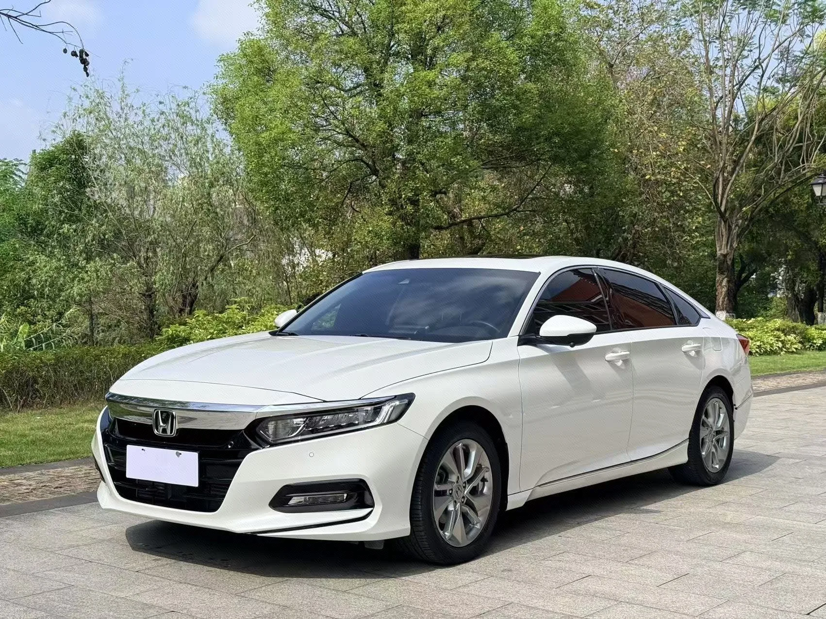 2018 Honda Accord 260TURBO Luxury Edition (China V Emission Standard)