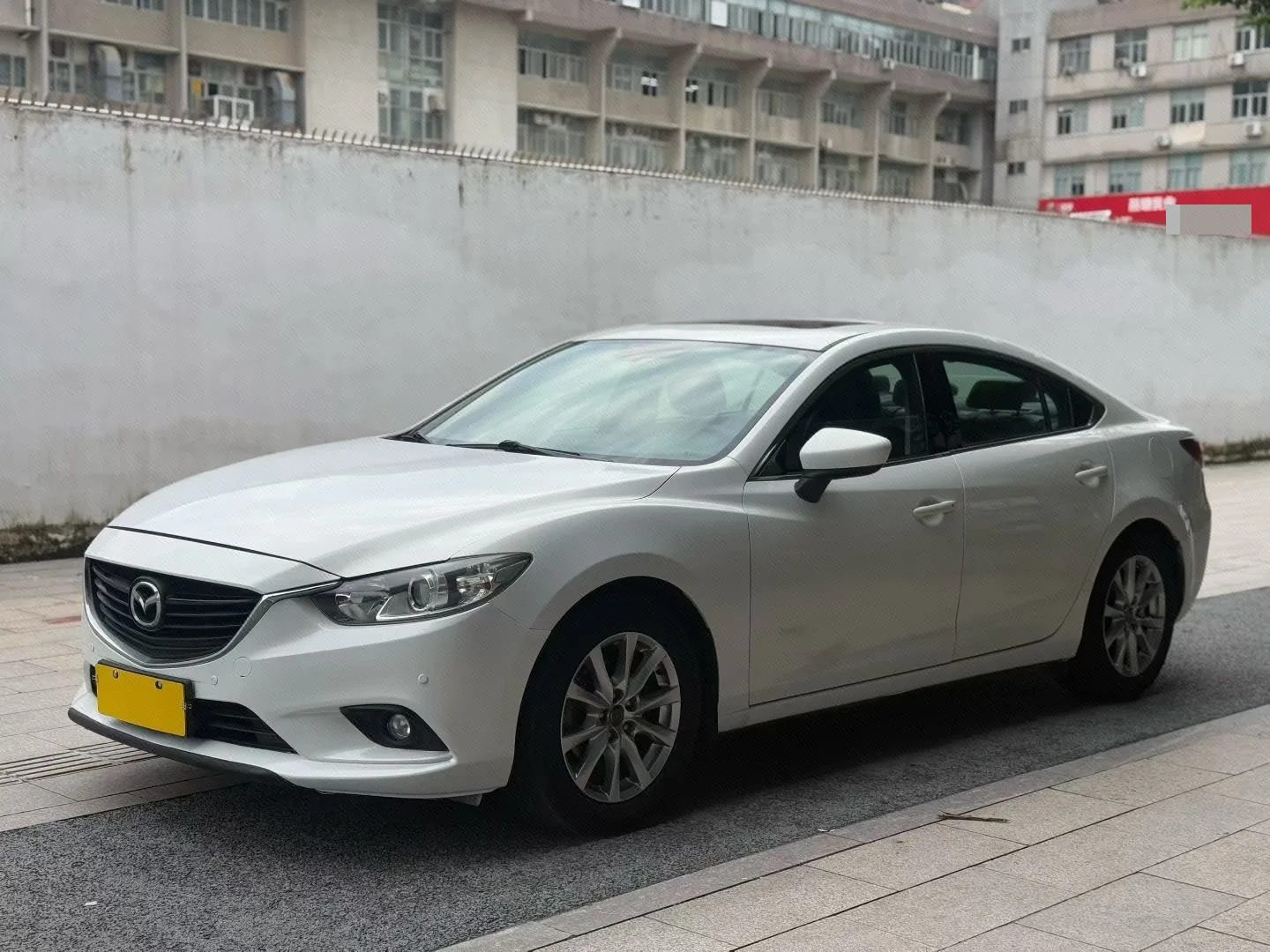 Mazda6 Atenza 2015 2.0L Blue Sky Luxury Edition