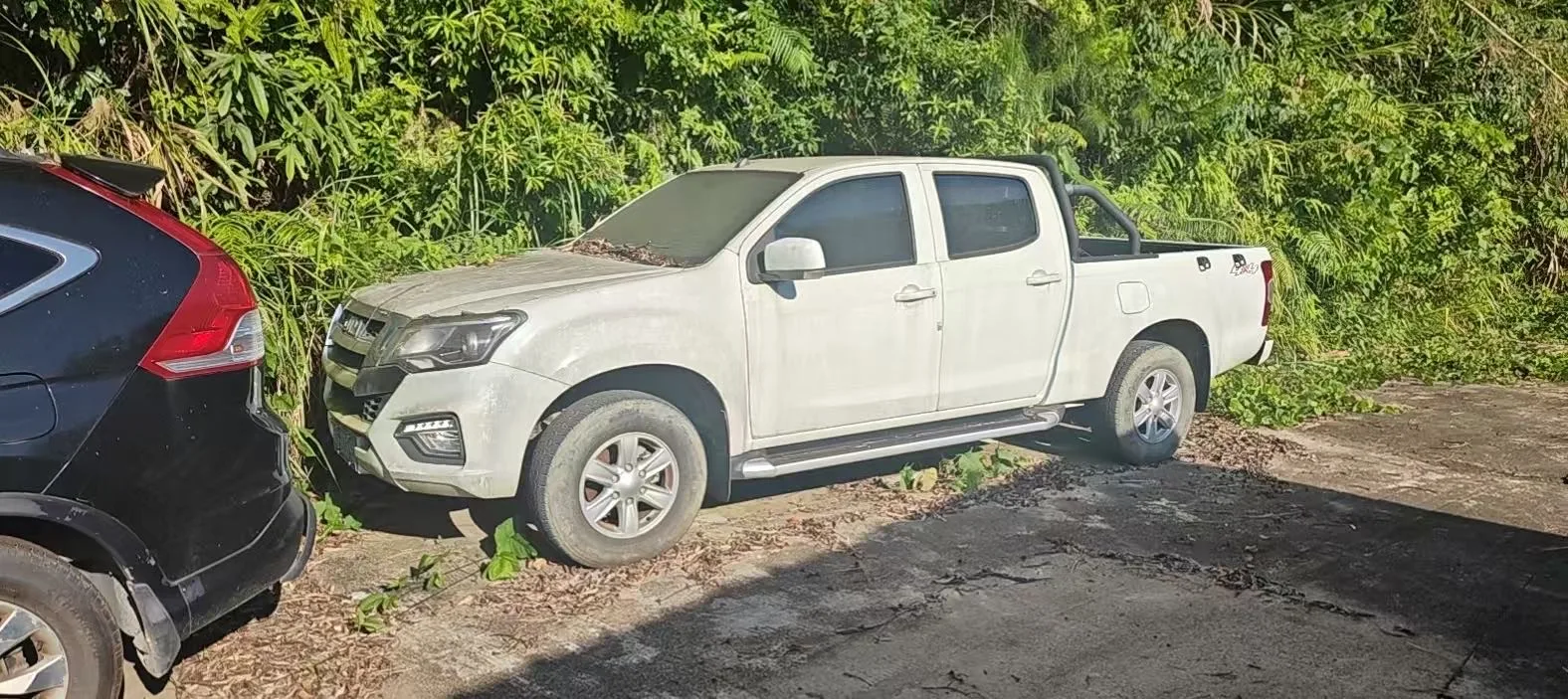Isuzu 2022 Rui Mai 2.8T Classic 4WD Comfort Edition Long Wheelbase Manual Transmission
