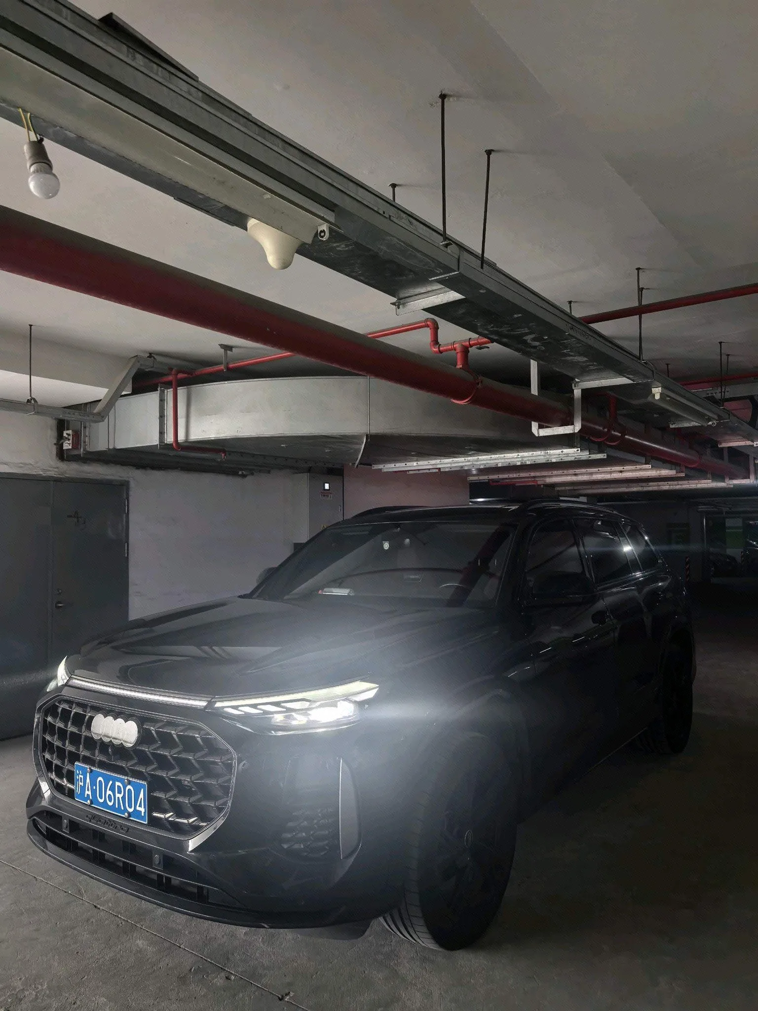 2024 Audi Q6 2.0 TFSI 45 TFSI Quattro Black Knight Edition 6-Seater Automatic
