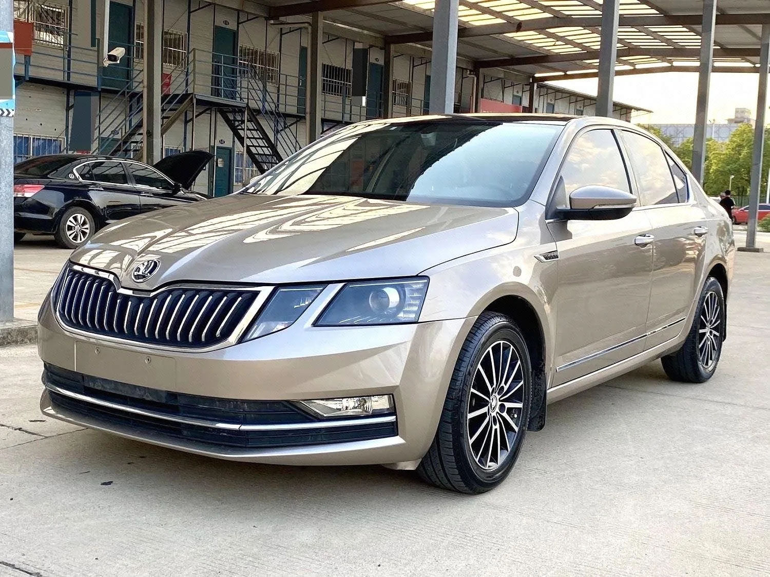 Octavia 2018 TSI230 DSG Luxury Edition