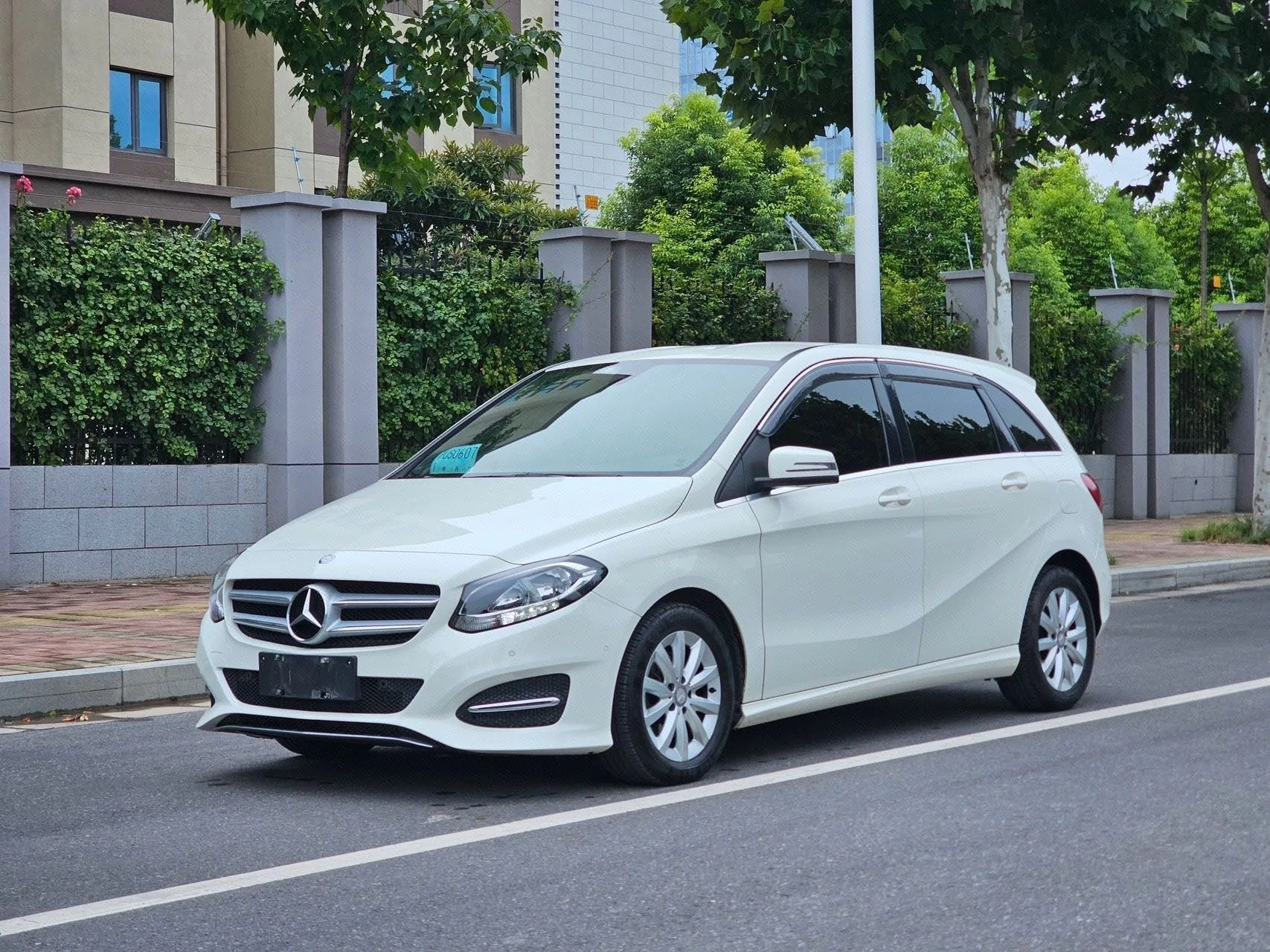 2016 Mercedes-Benz B-Class B 180