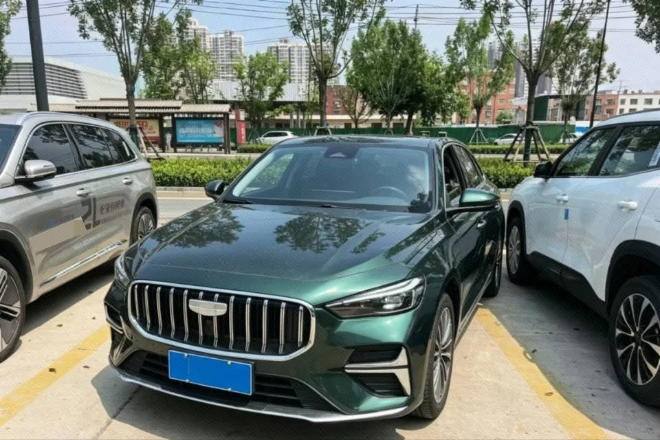 Geely 2026 Emgrand Sedan 1.5T Flagship Automatic