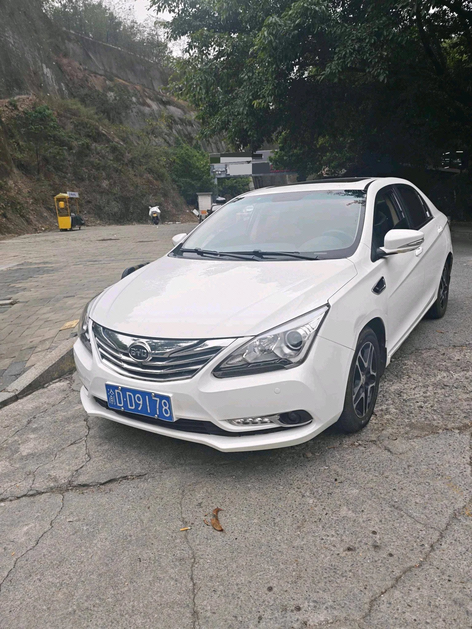 BYD G5 2014 Model Year 1.5TID Automatic Premium Edition