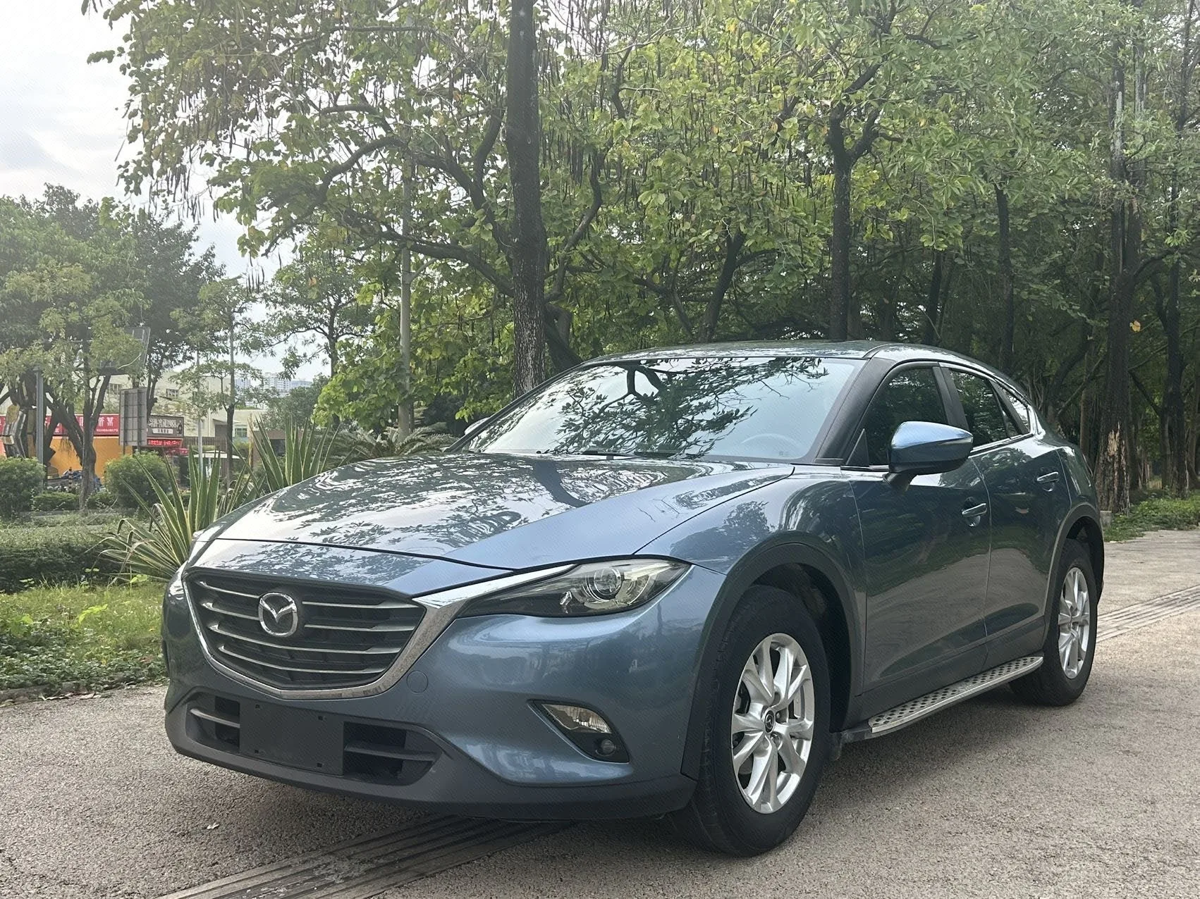 Mazda CX-4 2016 2.0L Automatic 2WD Blue Sky Premium Edition