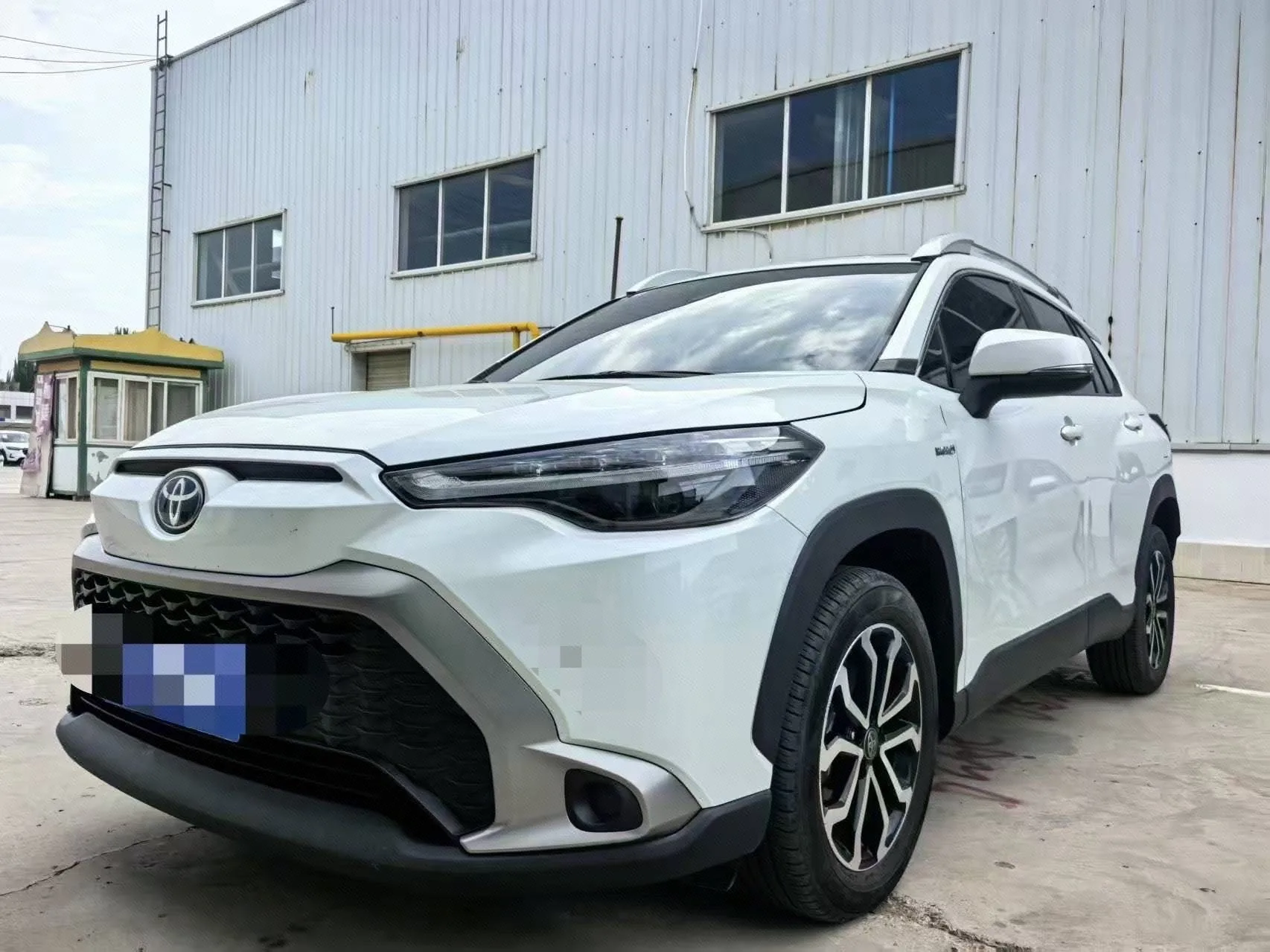 Toyota 2023 Honda GL8 Hybrid 2.0L CVT Intelligent Electric Hybrid Luxury Edition Automatic Transmission
