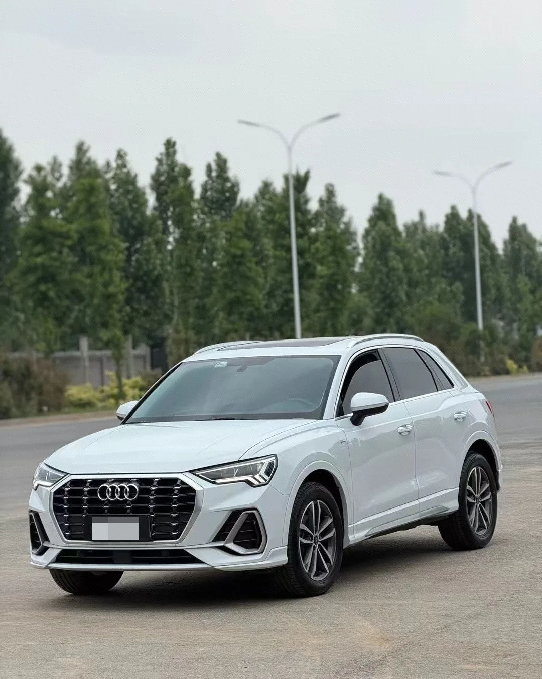 2021 Audi Q3 45 TFSI quattro Luxury Sport