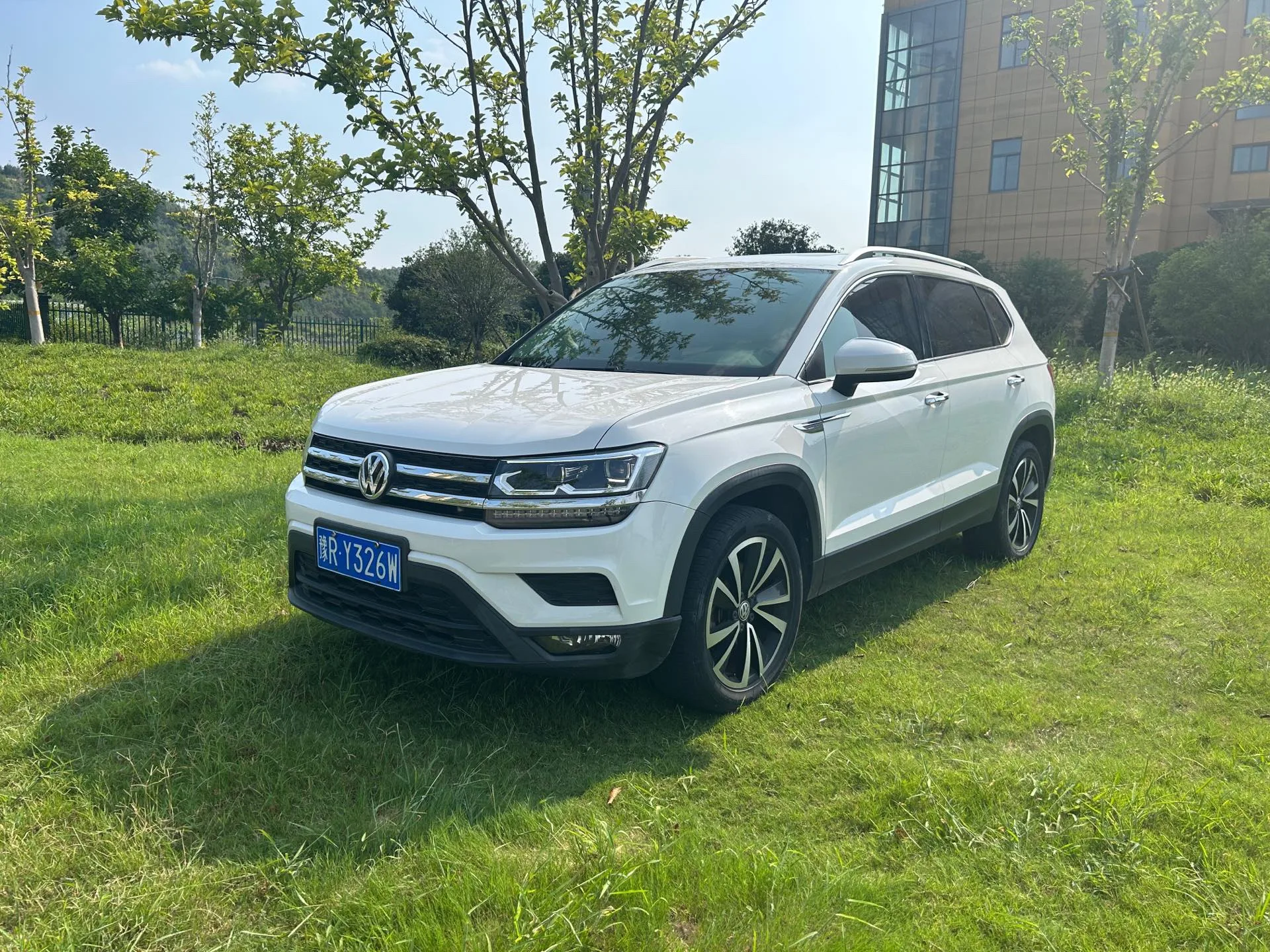 Touareg 2019 Model Year 280TSI Front-Wheel Drive Luxury Edition, China V Emission Standard