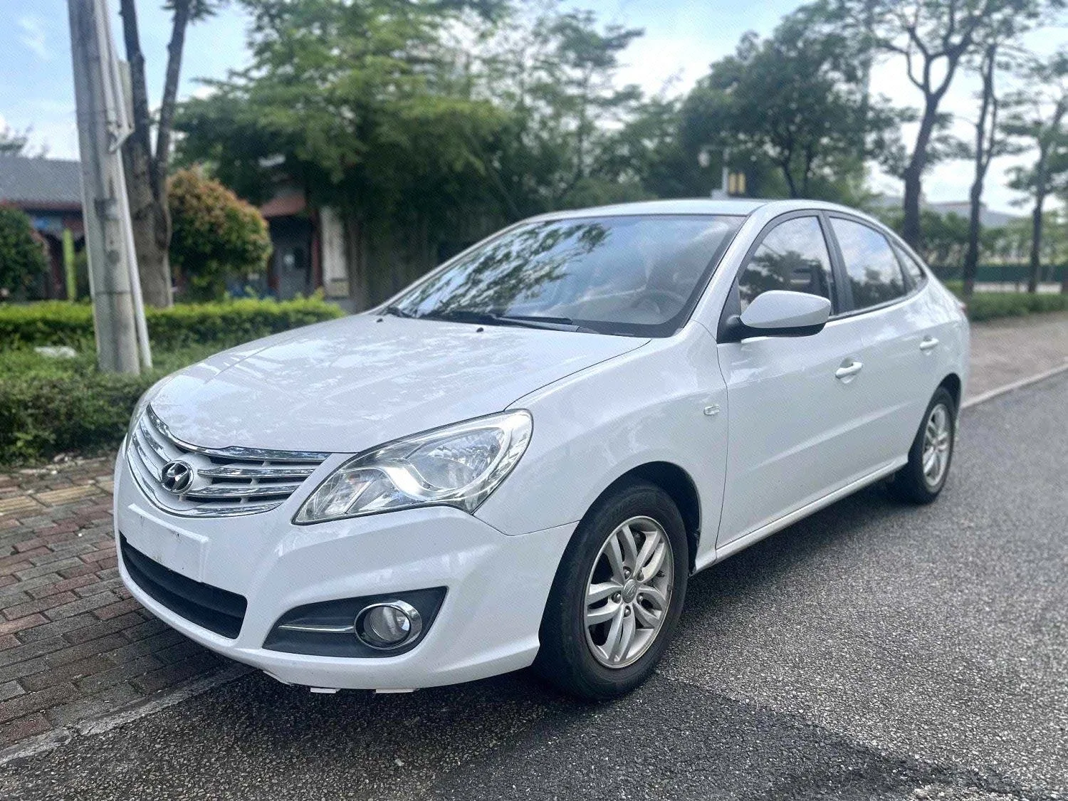 Hyundai Elantra 2011 1.6L Automatic Comfort Model