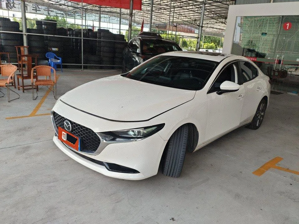Mazda3 Axela 2021 2.0L Automatic Premium Edition