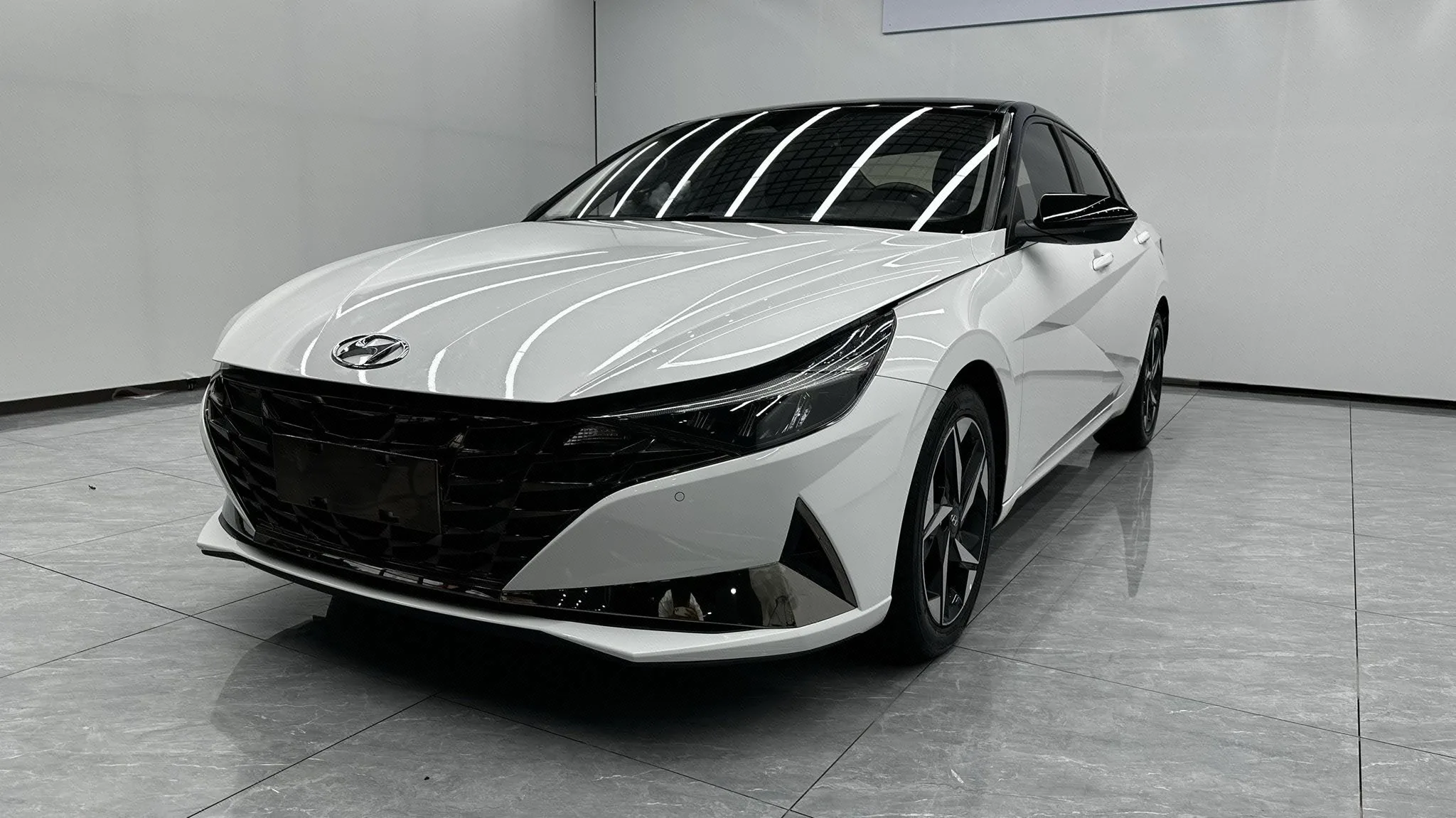 Hyundai Elantra 2022 1.5L CVT 20th Anniversary Edition