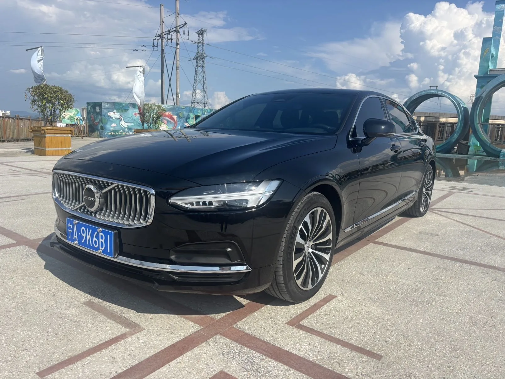 2024 Volvo S90 B5 Smart Luxury Edition