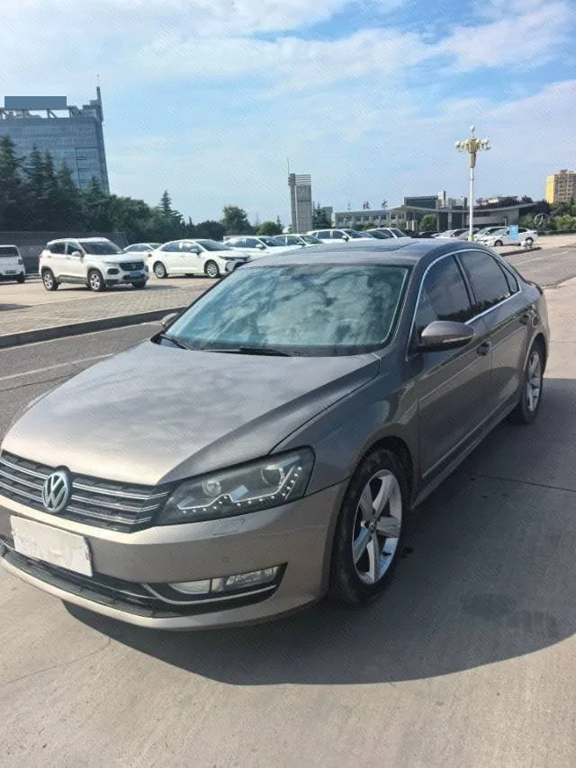 2013 Passat 1.8TSI DSG Royal Edition