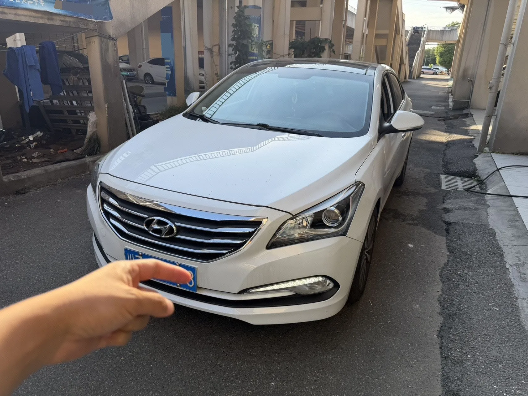 2014 Mistra 1.8L Automatic Intelligent GLS