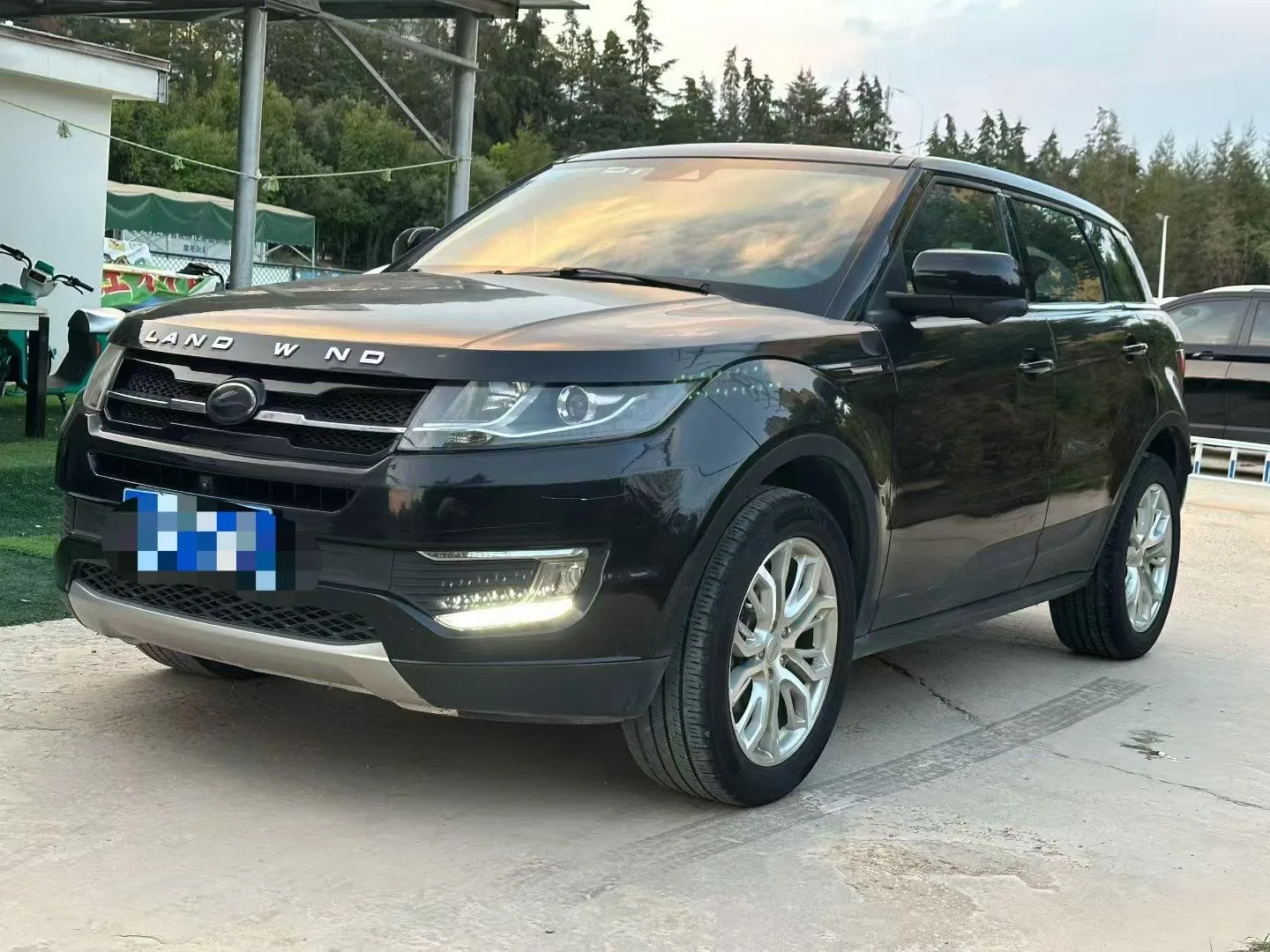 Landwind X7 2016 2.0T Panoramic Premium Edition
