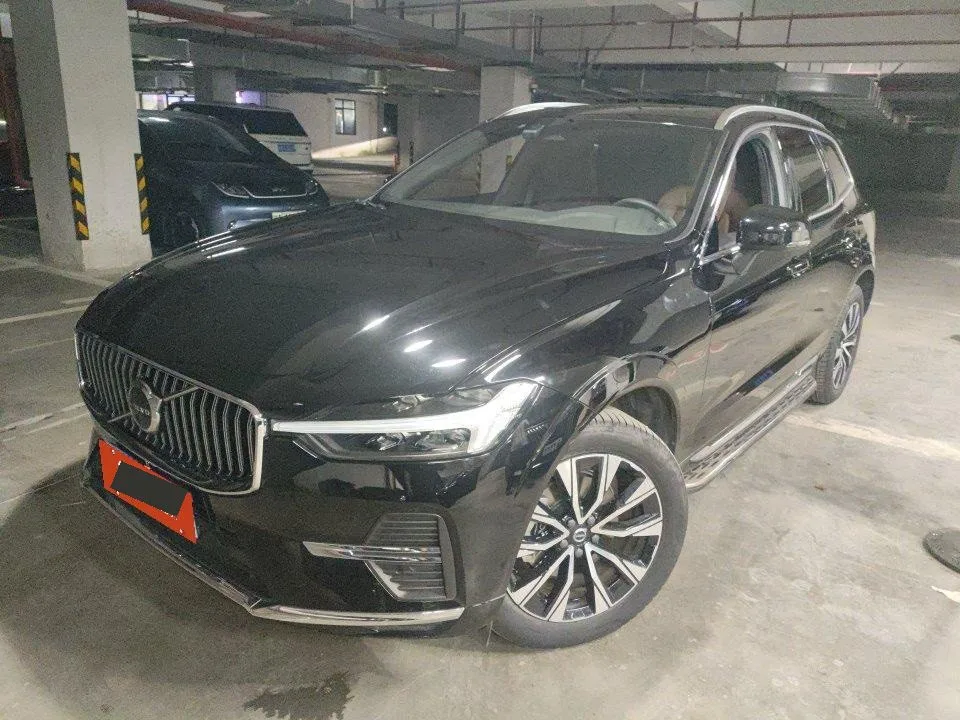 2023 Volvo XC60 B5 AWD Inscription Luxury Edition
