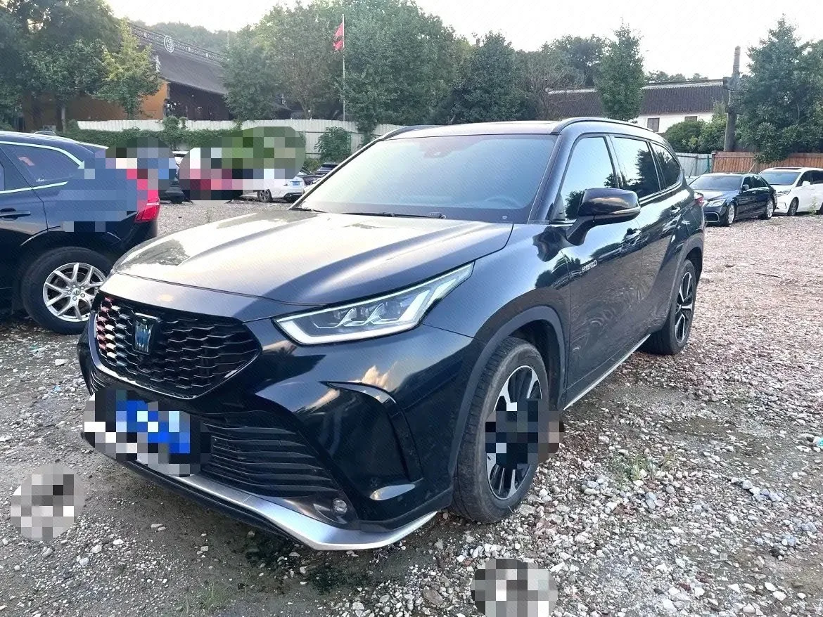 Crown Land Cruiser 2022 2.5L HEV 4WD Premium Edition