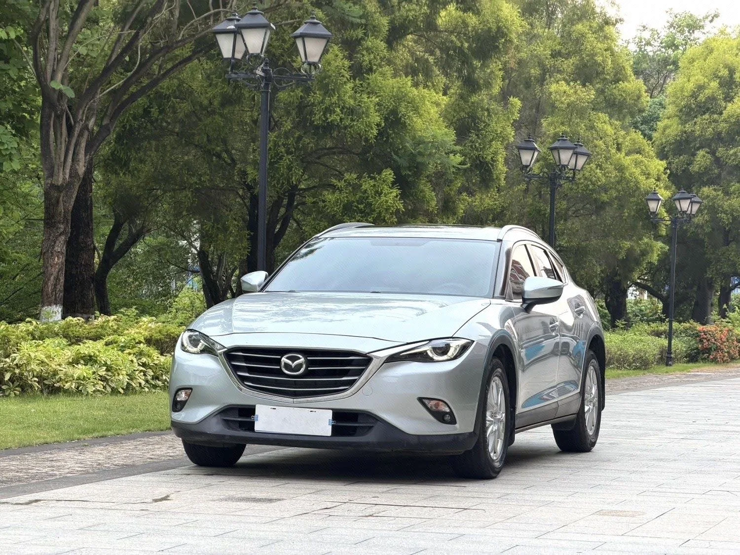 Mazda CX-4 2016 2.0L Automatic 2WD Blue Sky Premium Edition