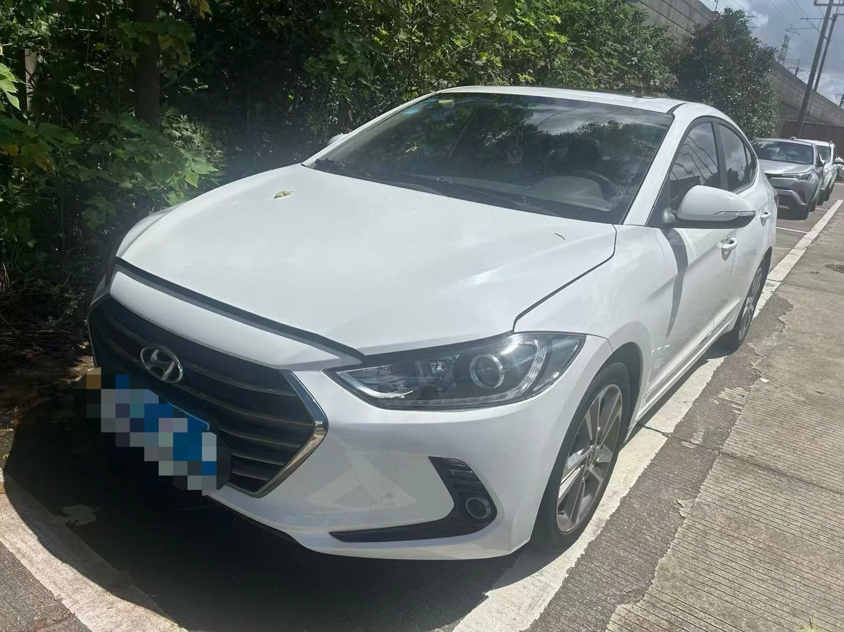 Hyundai Elantra 2016 1.6L Automatic Smart Elite Edition