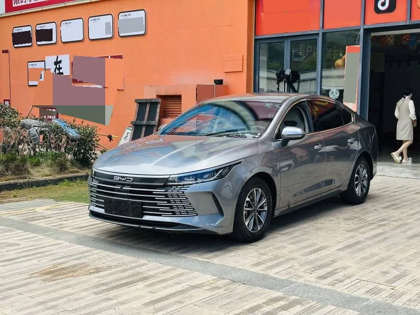 BYD 2023 Destroyer 05 DM-i 1.5 CVT 55KM Champion Edition Luxury Automatic