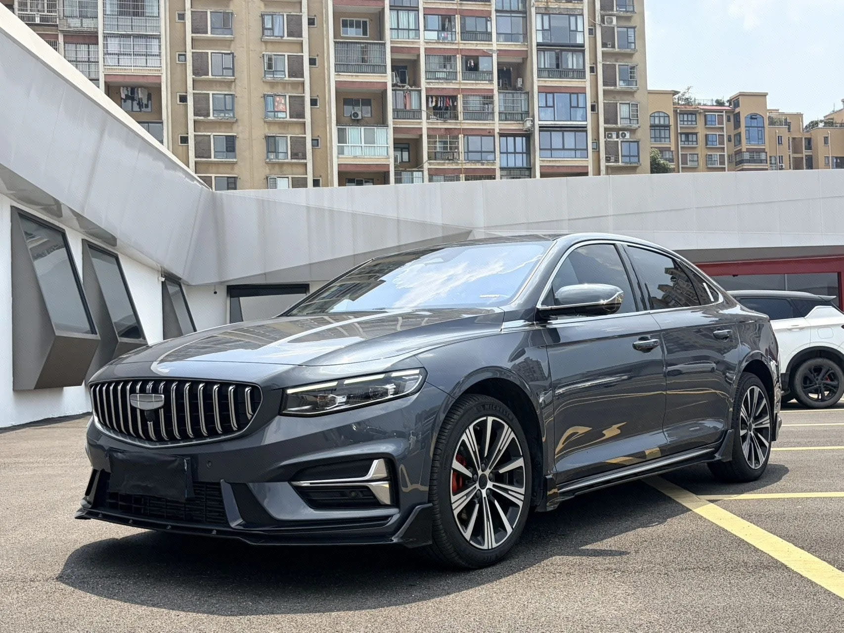 Geely 2025 Xingrui 1.5TD Oriental Yao Kunlun Edition Automatic