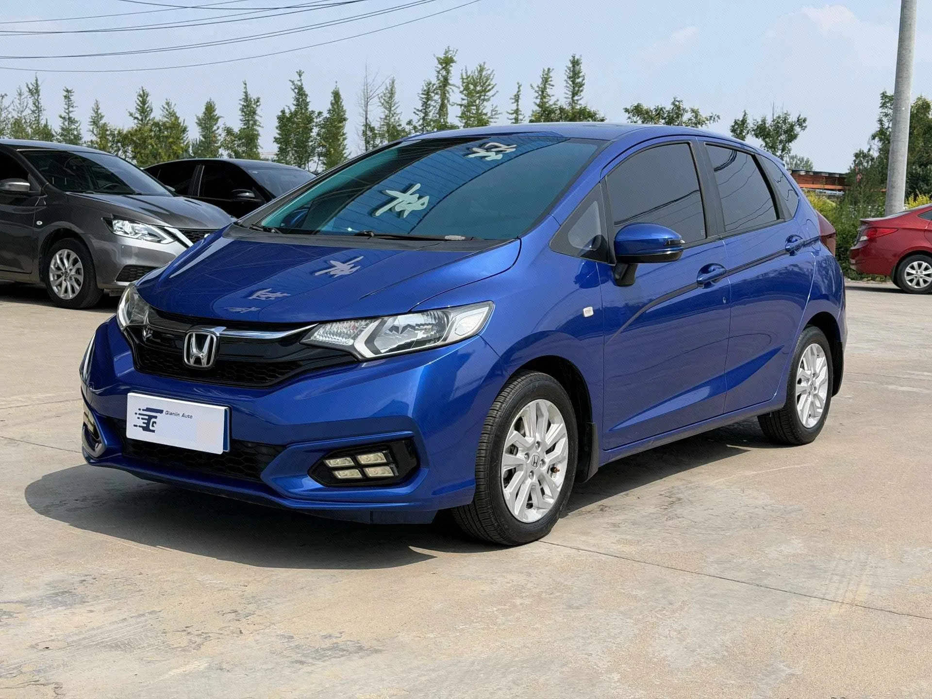 Honda Fit 2018 1.5L CVT Comfort Sunroof Edition