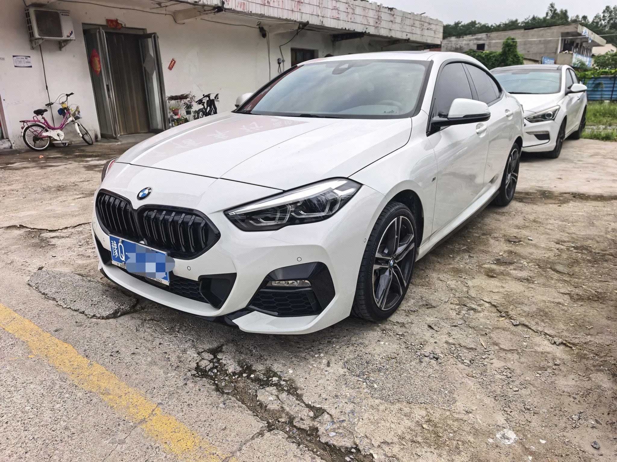 BMW 2 Series (Imported) 2023 Model Year 225i Four-Door Coupe 2.0T M Sport Night Line Package (Facelift) Automatic Transmission