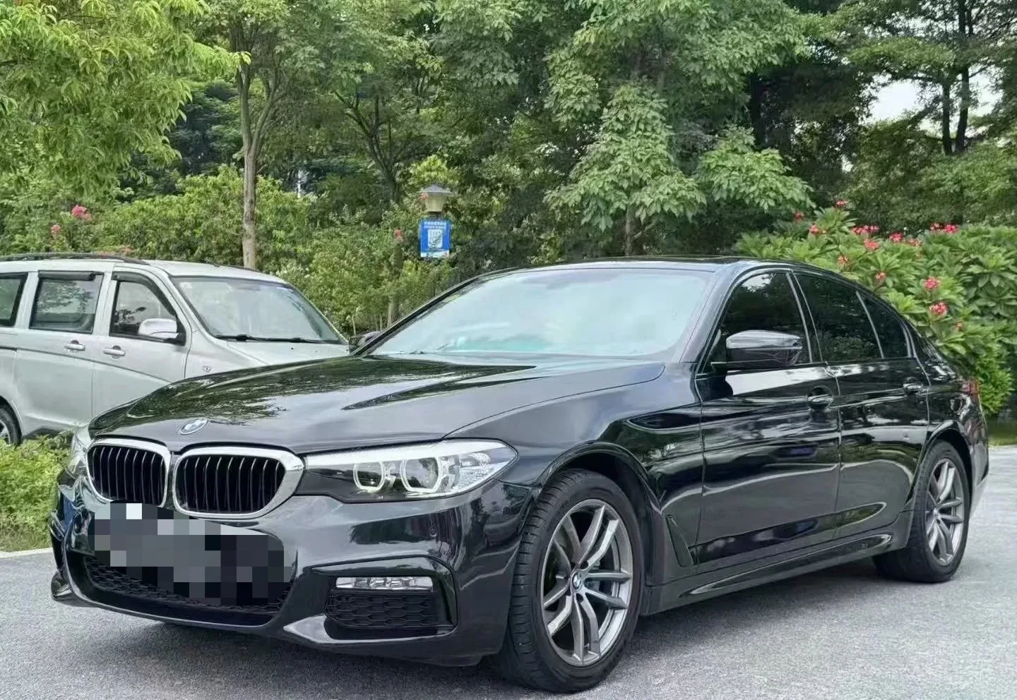 BMW 5 Series (Imported) 2018 Model Year 525i M Sport Package