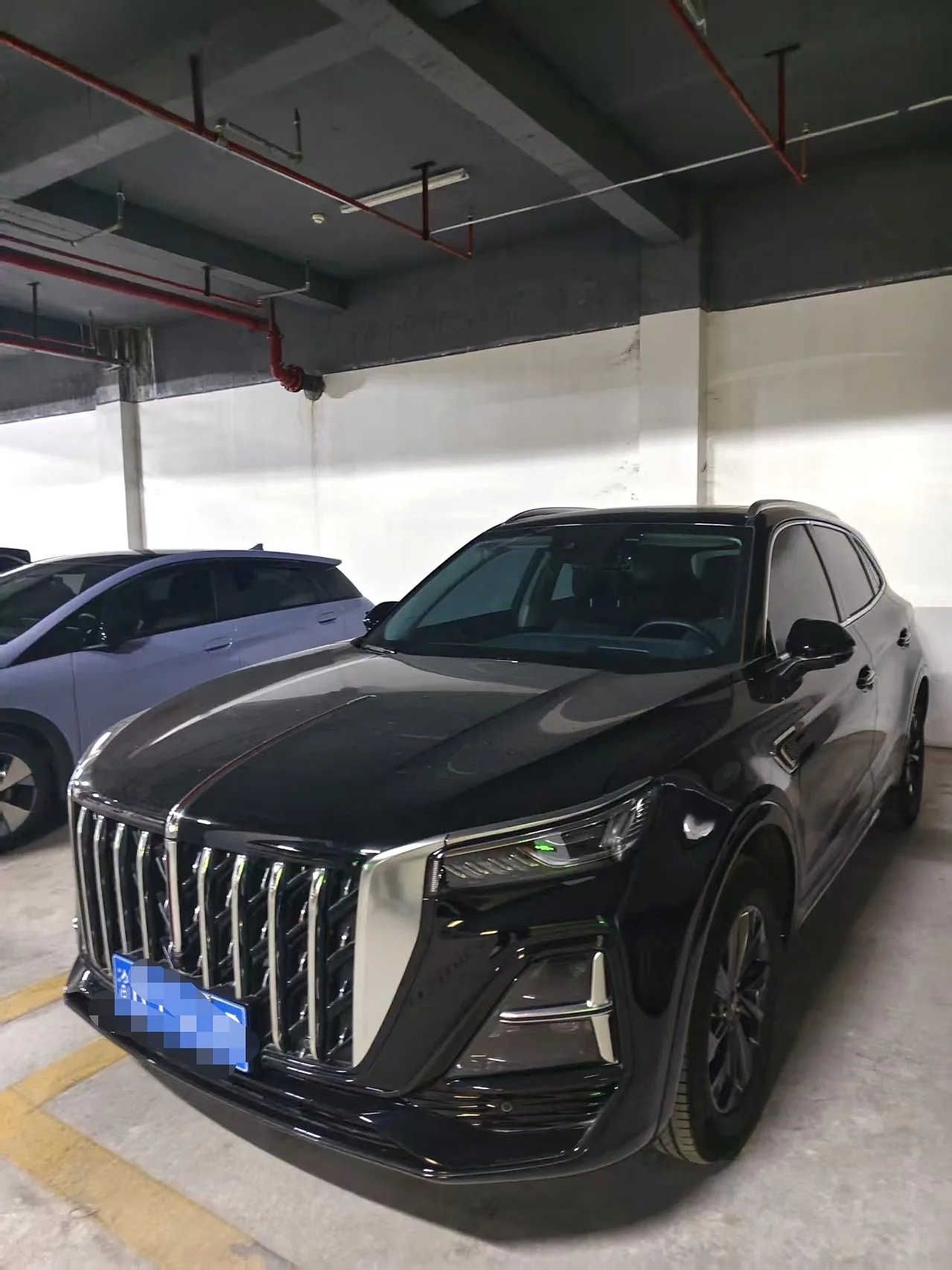 Hongqi HS5 2023 2.0T Flagship Pro Edition