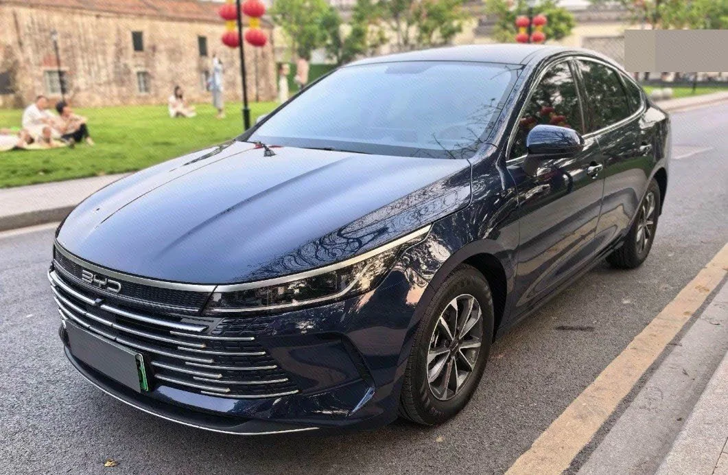 BYD 2024 Destroyer 05 DM-i 1.5 CVT Glory Edition 55KM Luxury Automatic