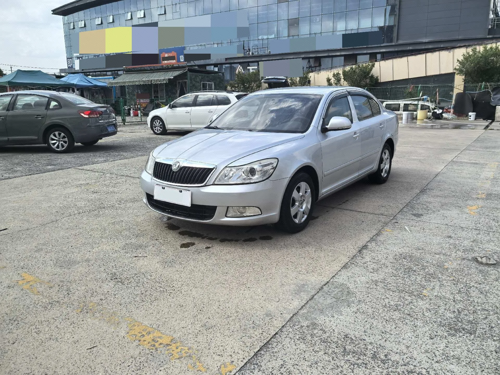 Octavia 2012 1.6L Automatic Elegance Edition