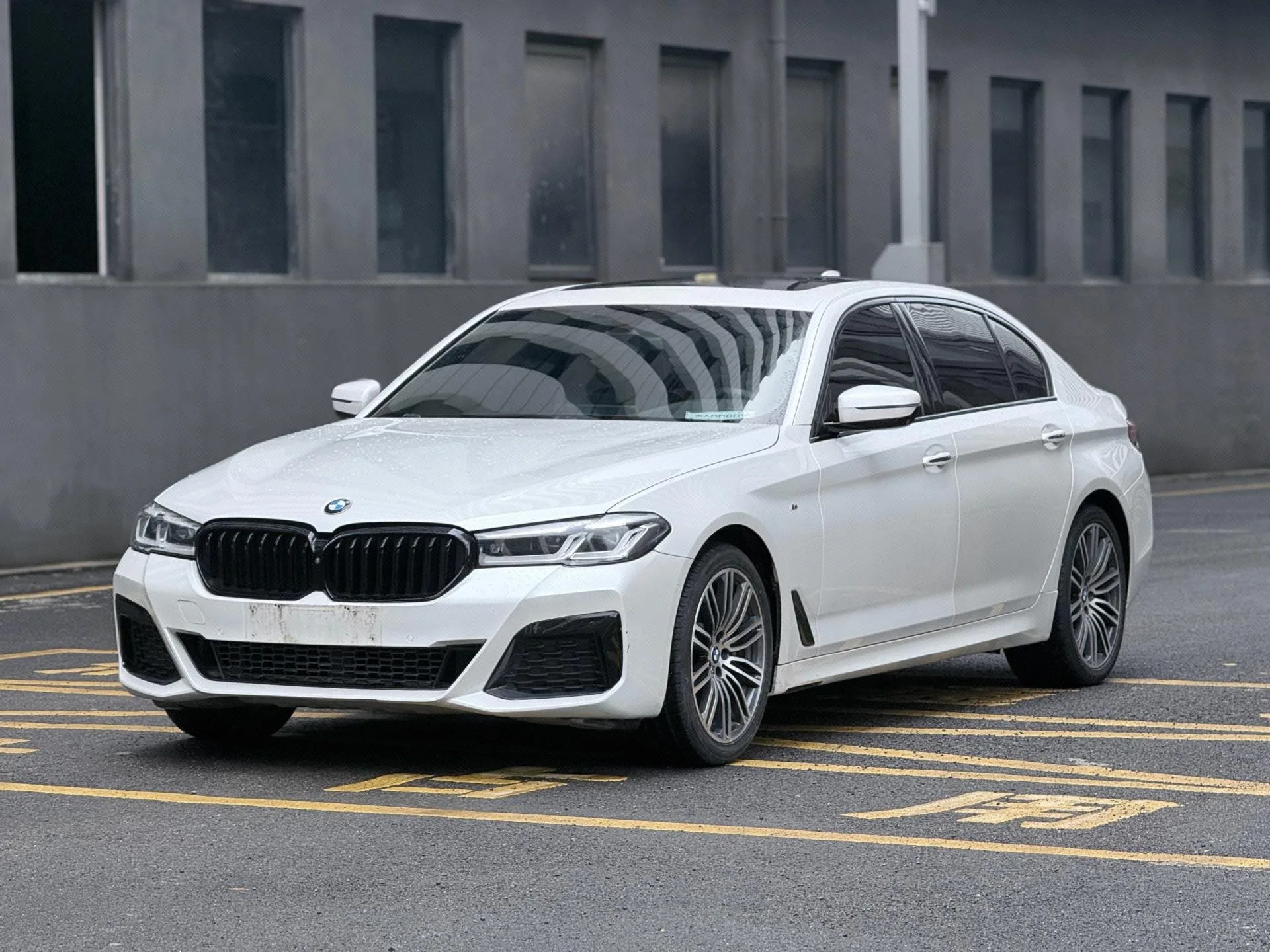 2018 BMW 5 Series Facelift 530Li Luxury M Sport Package