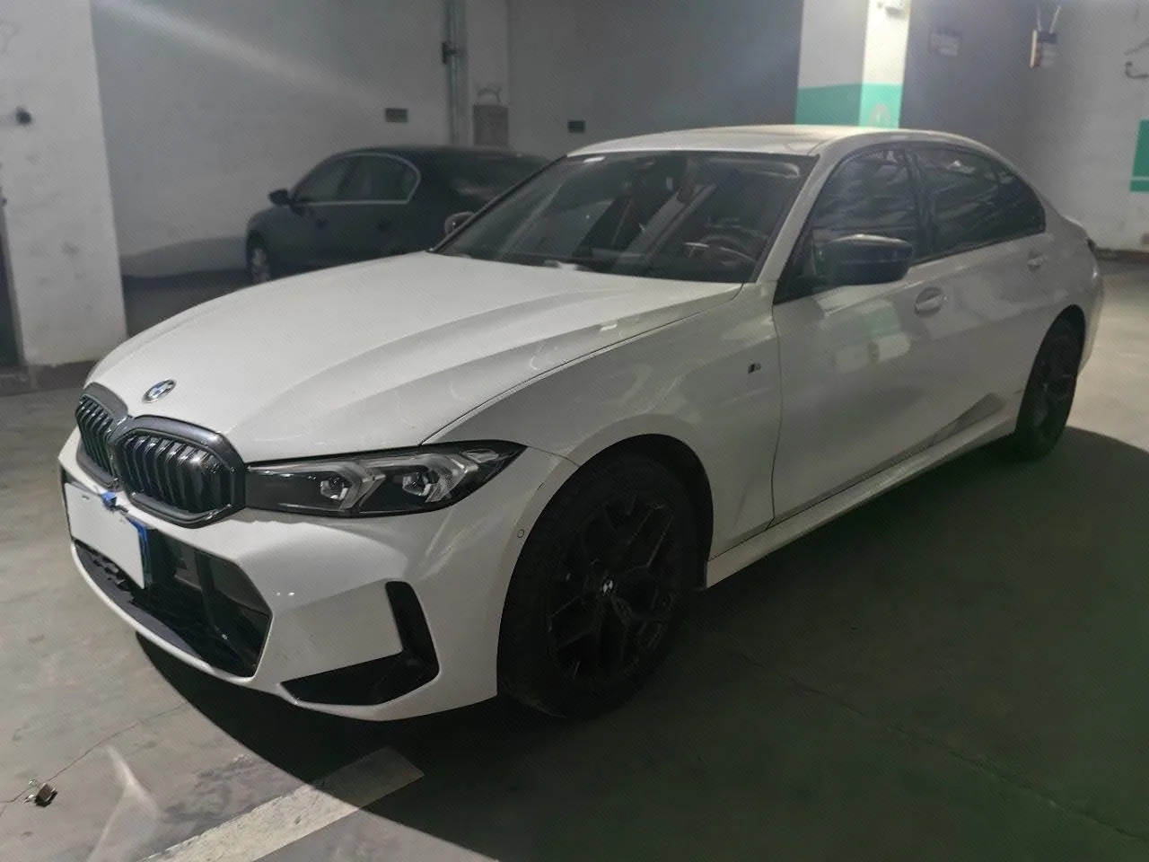 2025 BMW 3 Series 330Li 2.0T M Sport Shadow Edition Automatic