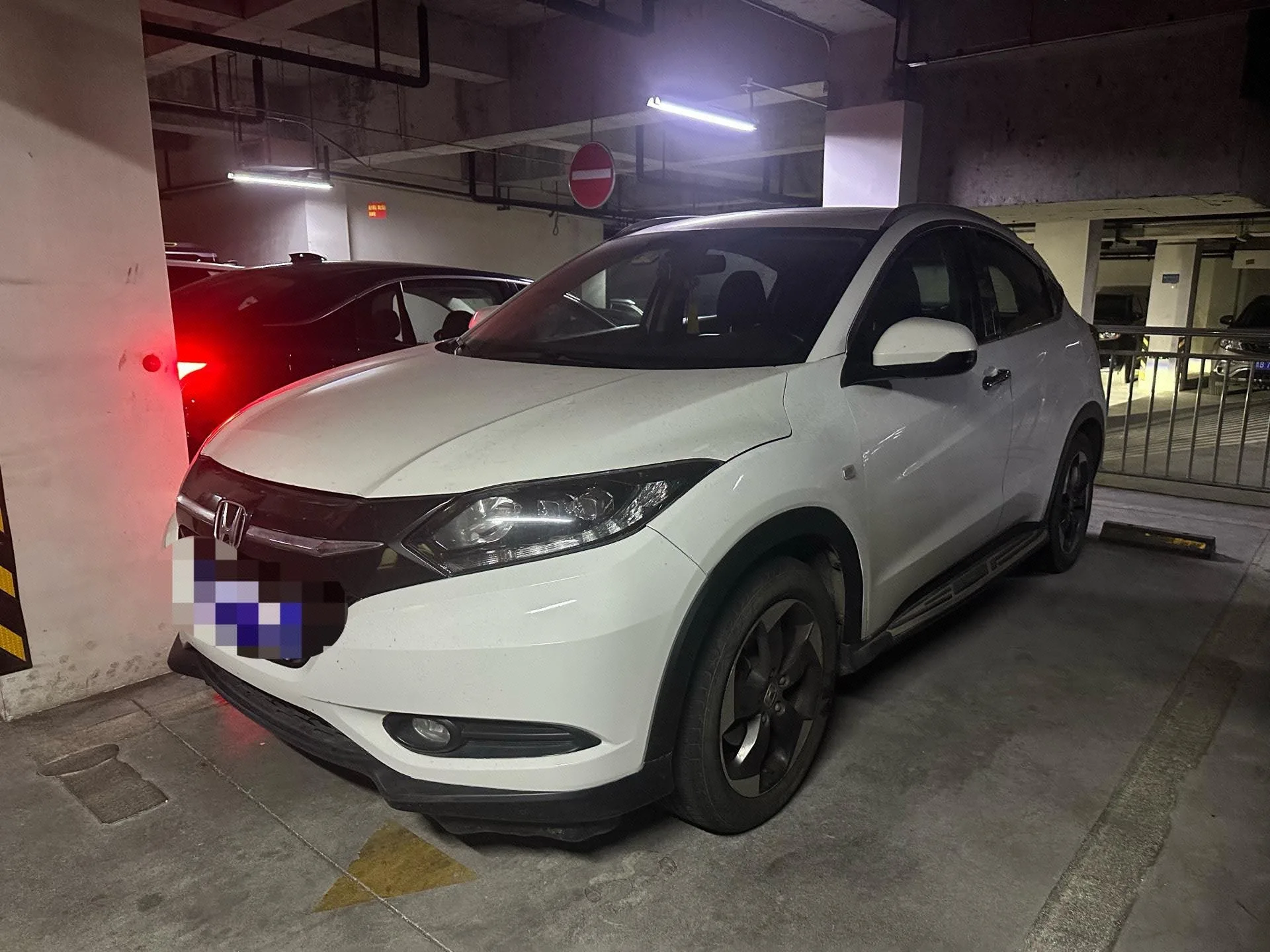 Vezel 2017 1.8L CVT 2WD Pioneer Edition