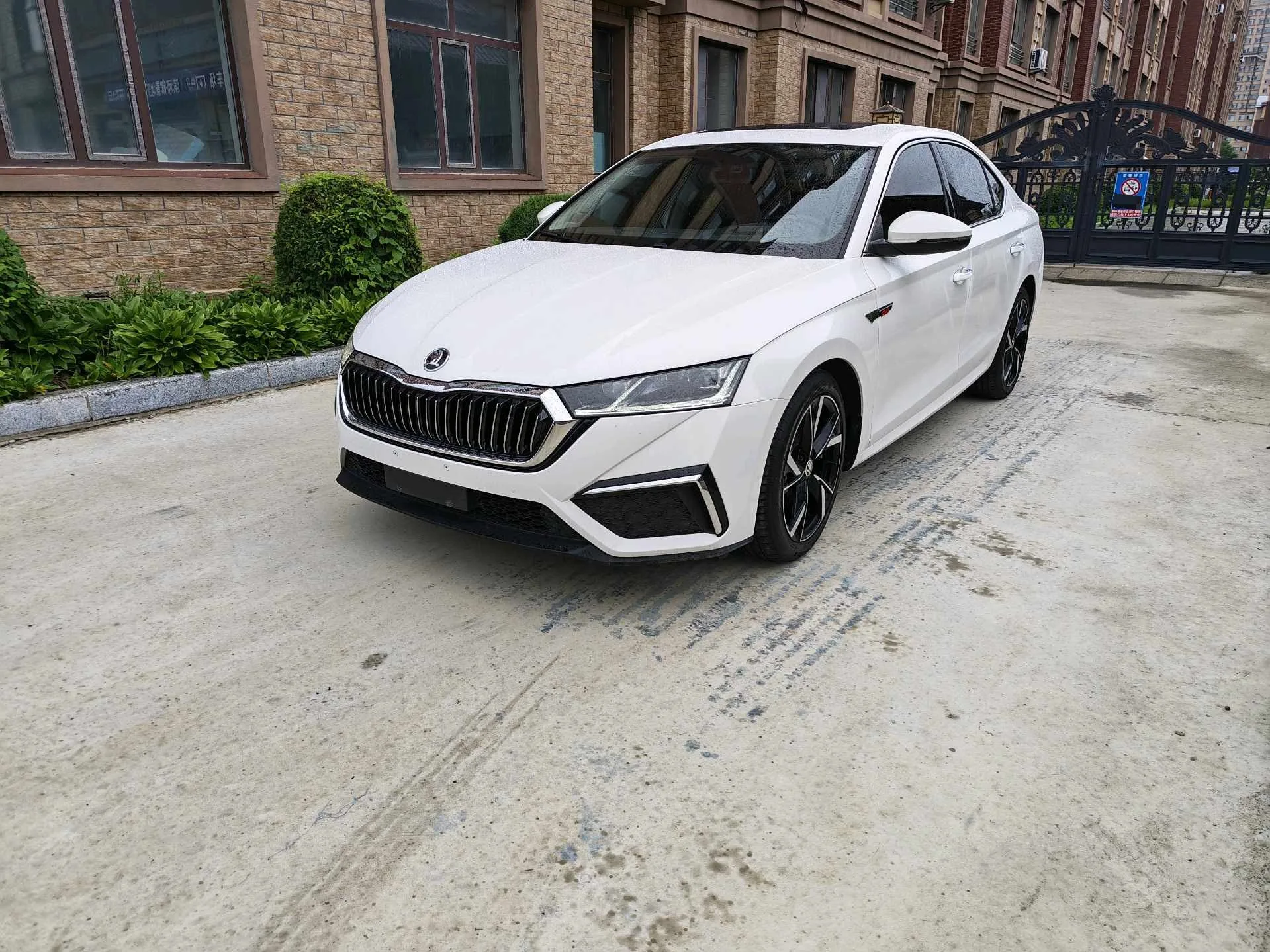 Octavia 2022 PRO TSI280 Luxury Edition