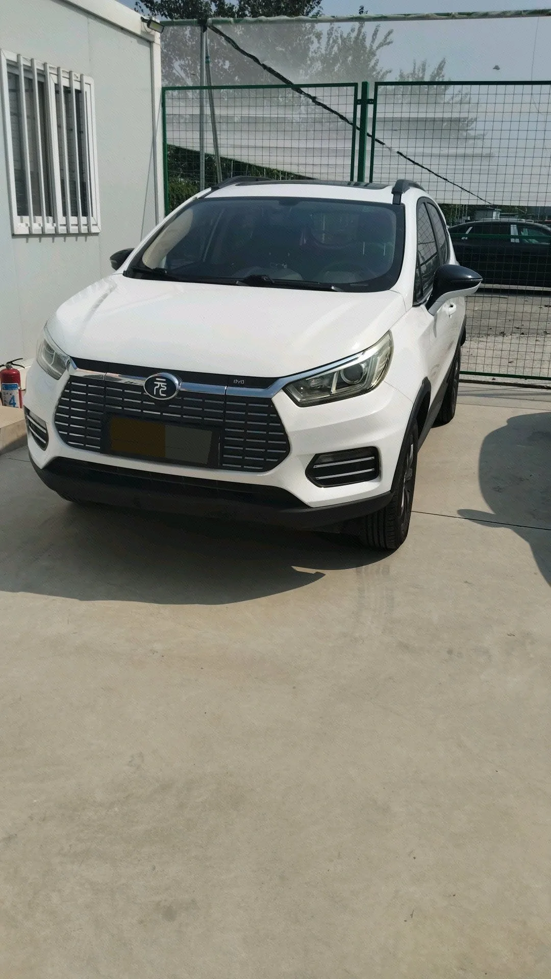 Yuan New Energy 2019 EV360 Smart Connect Premium Edition