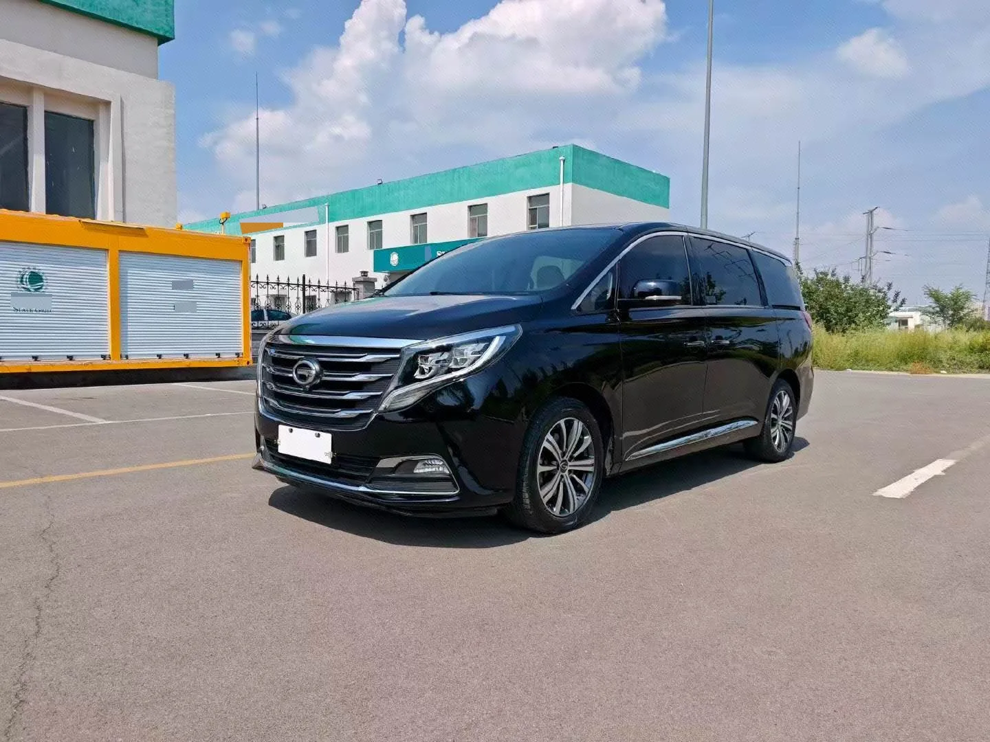 GAC Trumpchi M8 2018 Model Year 320T Premium Edition