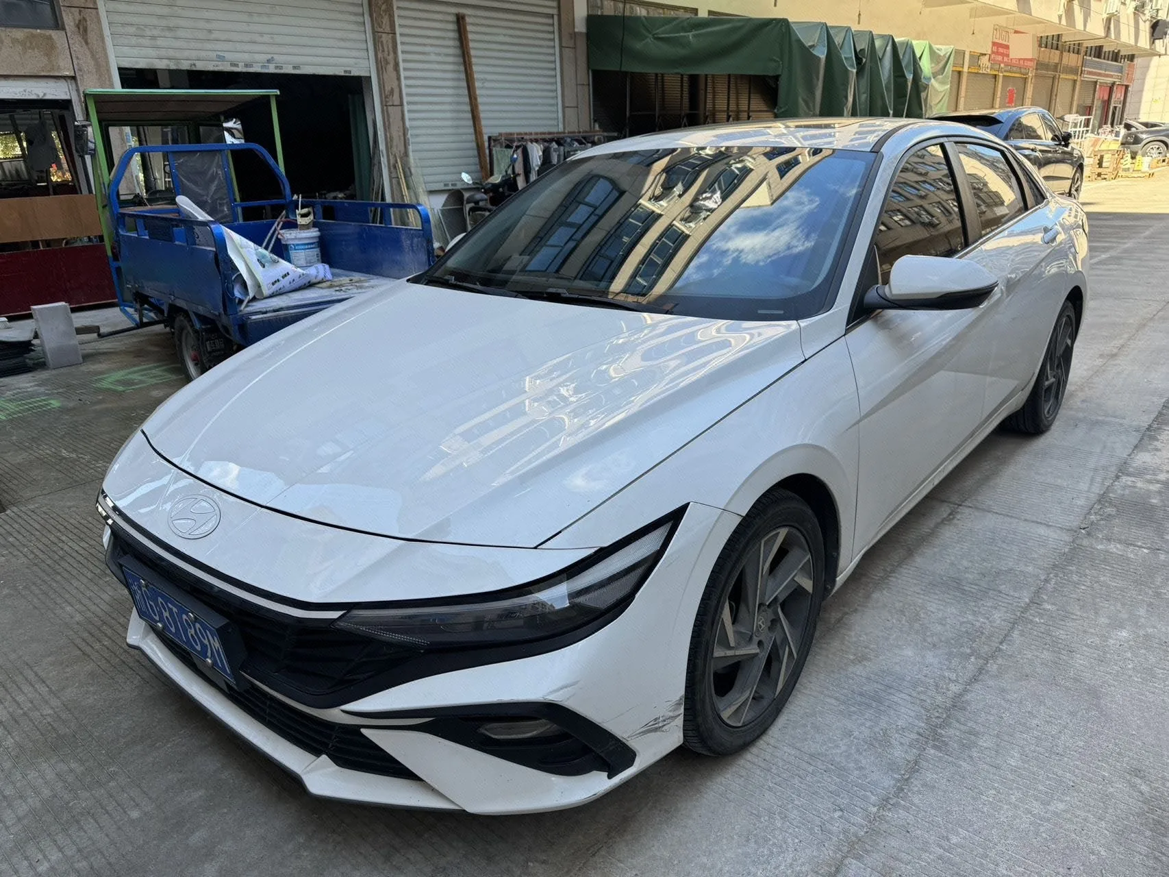 Hyundai Elantra 2023 1.5L CVT GLX Elite Edition