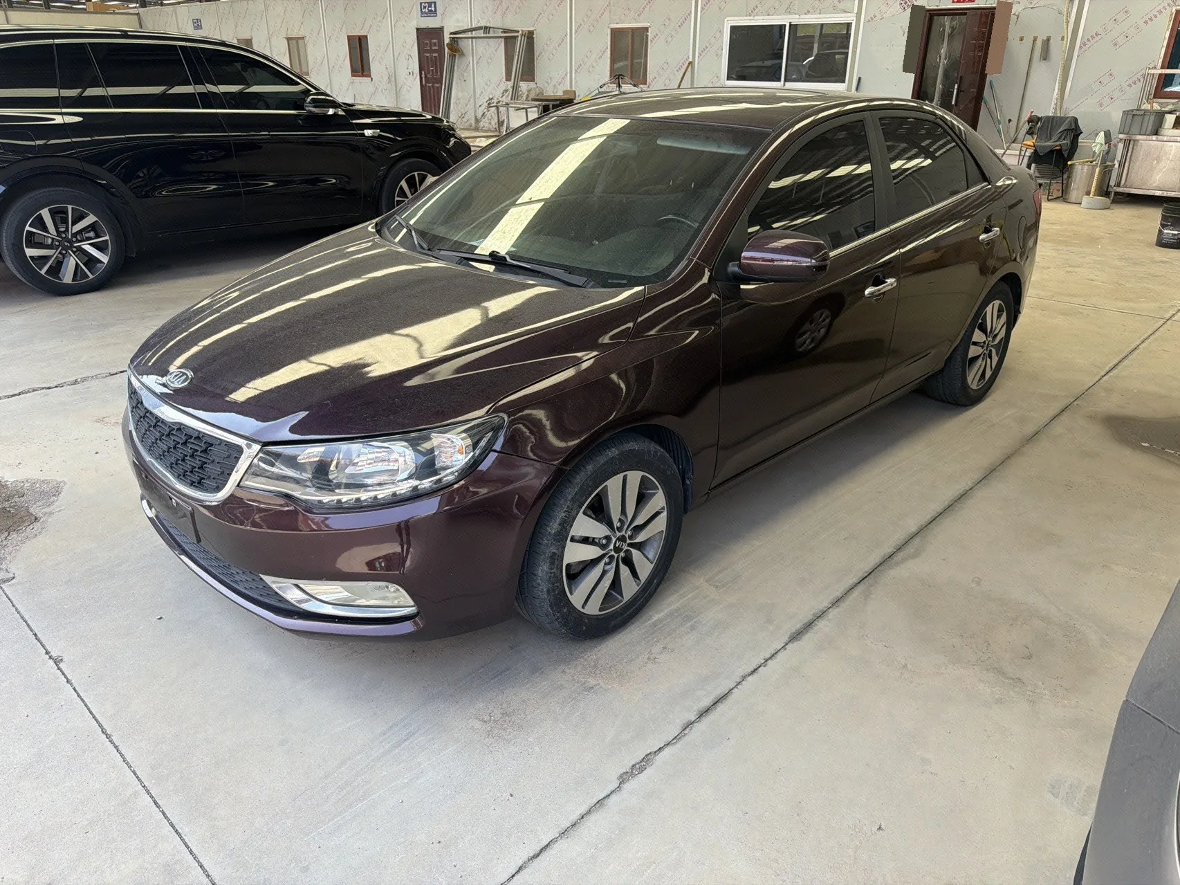 Furedi 2014 Model Year 1.6L AT Premium