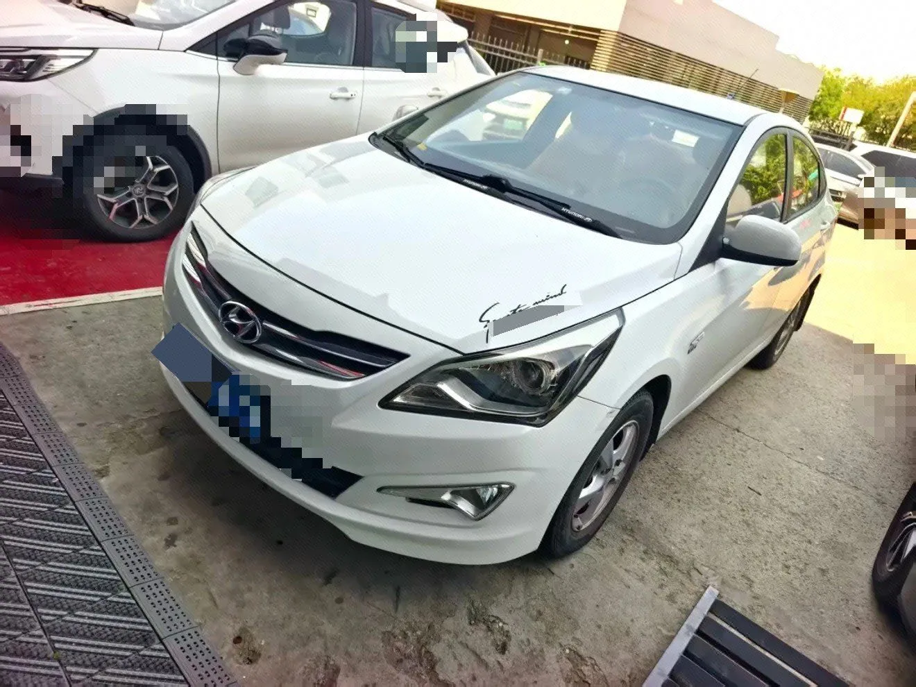 2014 Hyundai Reina 1.4L Automatic Intelligent GLS