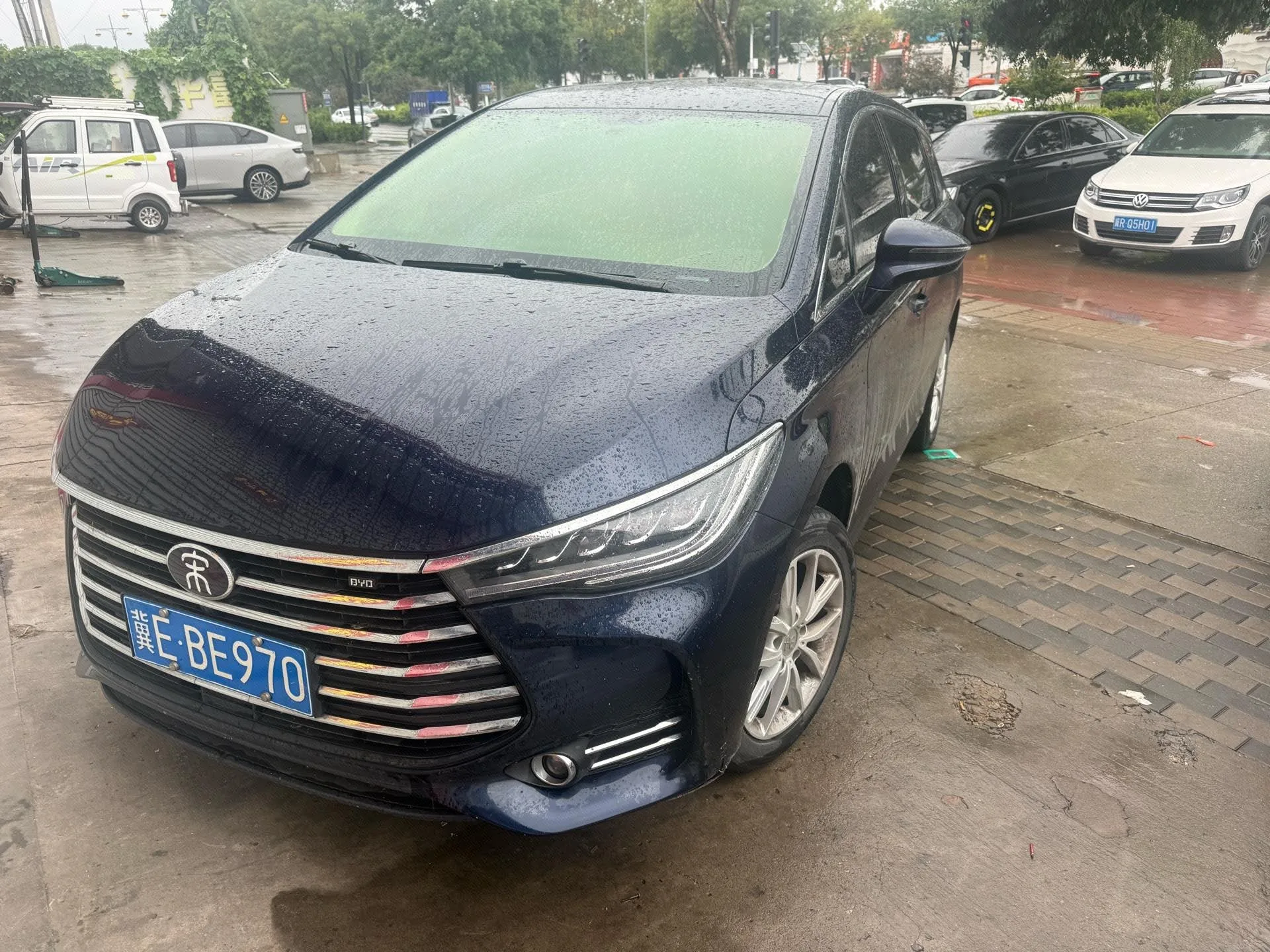 BYD 2019 Song MAX 1.5TI Smart Connect Ruiyi Sunroof Edition 7-Seater Manual Transmission