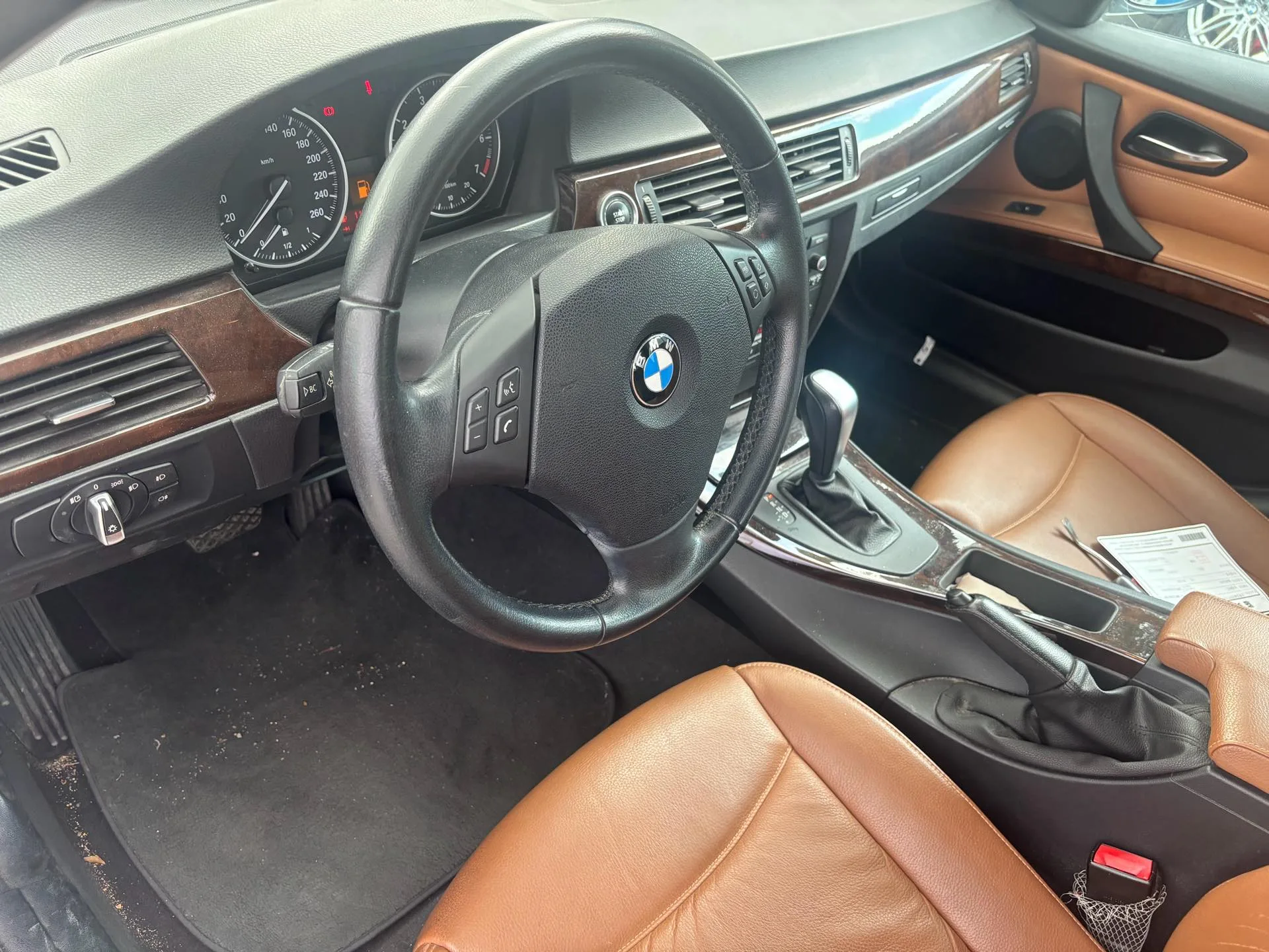 2011 BMW 3 Series 320i Style